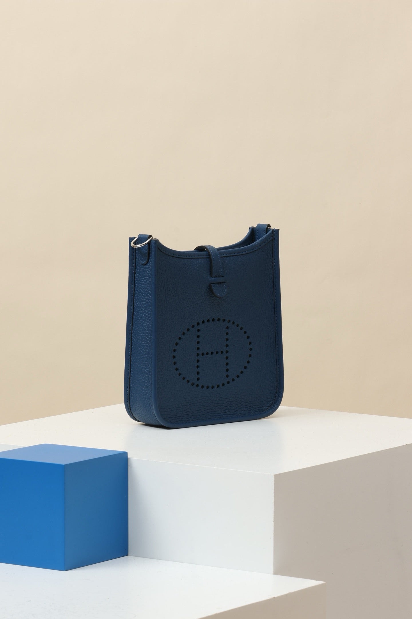 YF16 Tie-Dye Blue #3736