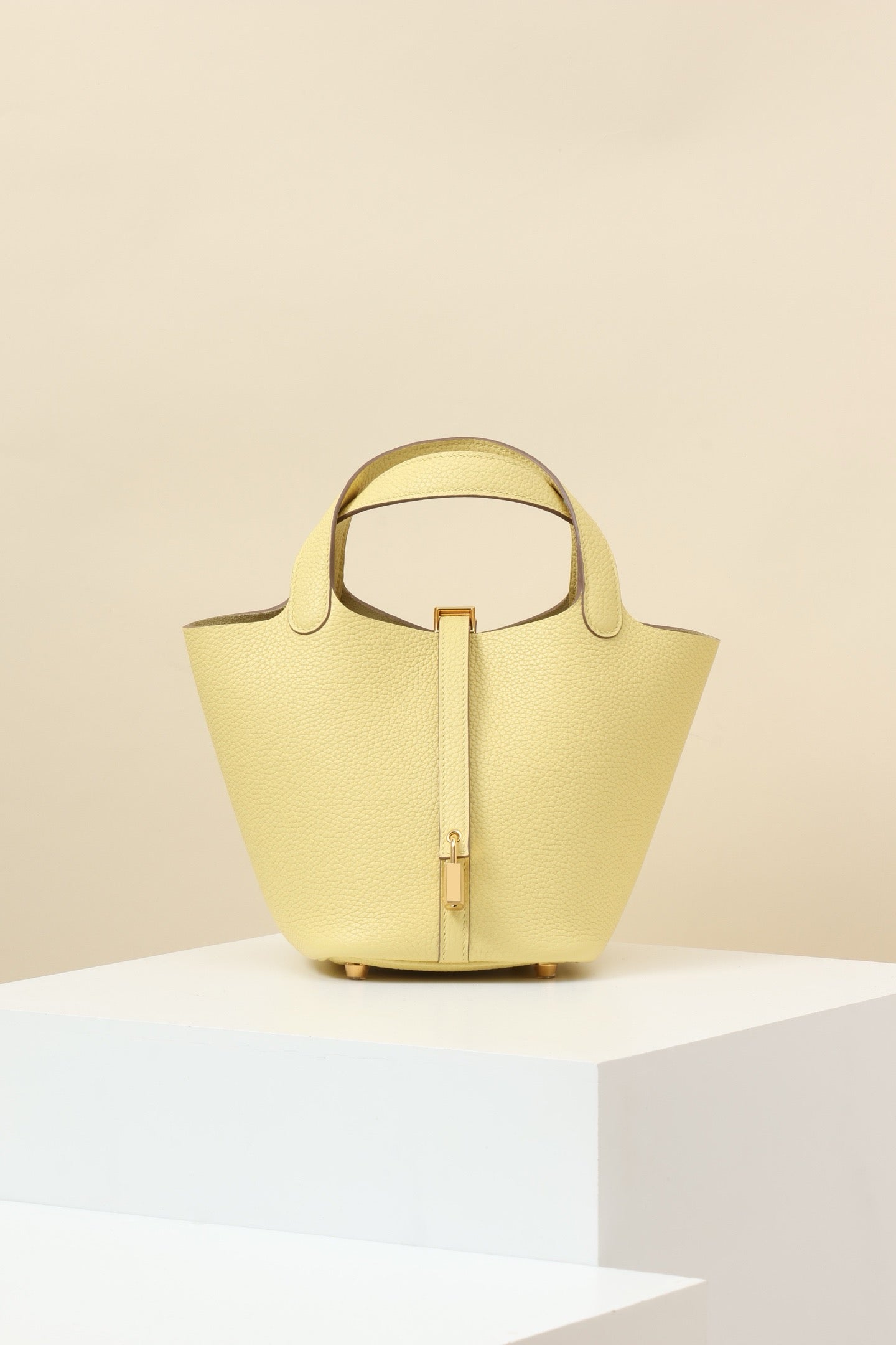 CL18 OY Lemon Wine Yellow GHW #4106