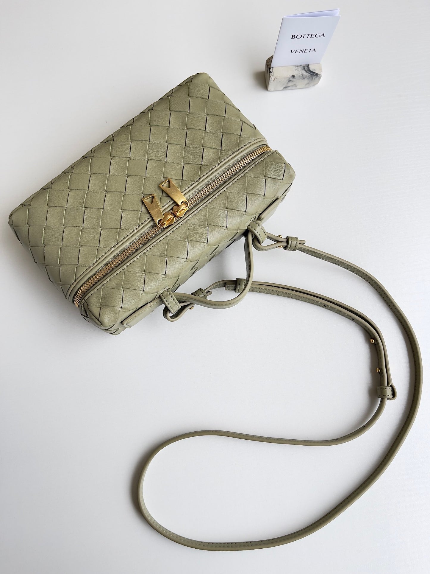 BV Bang Bang Vanity Case #572