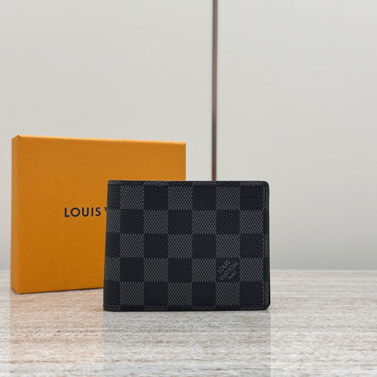 Cardholder #1402