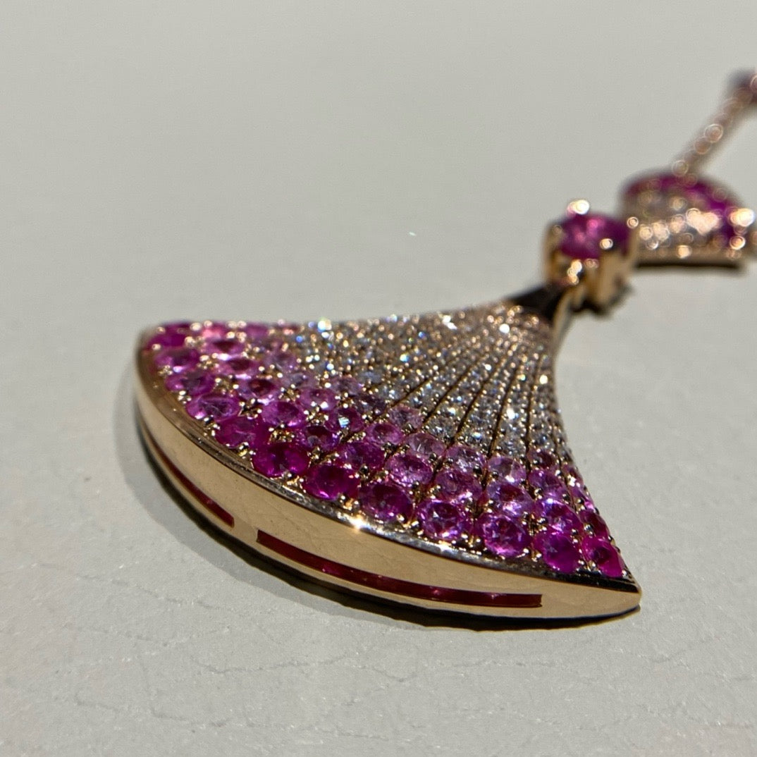 سلسال بولقاري ذهب عيار18 , الوزن 19.6 جرام ، الماس vvs1