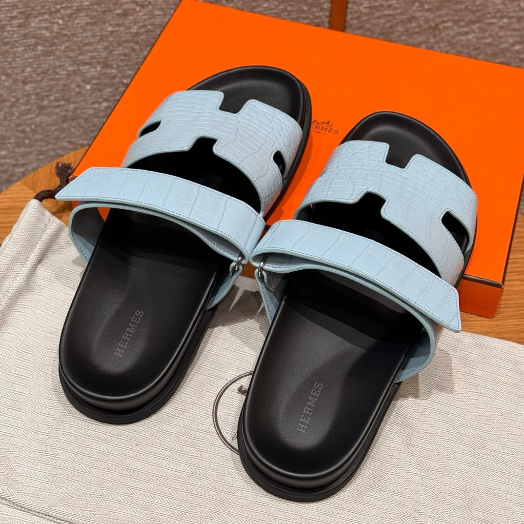 sandal alligator #2571