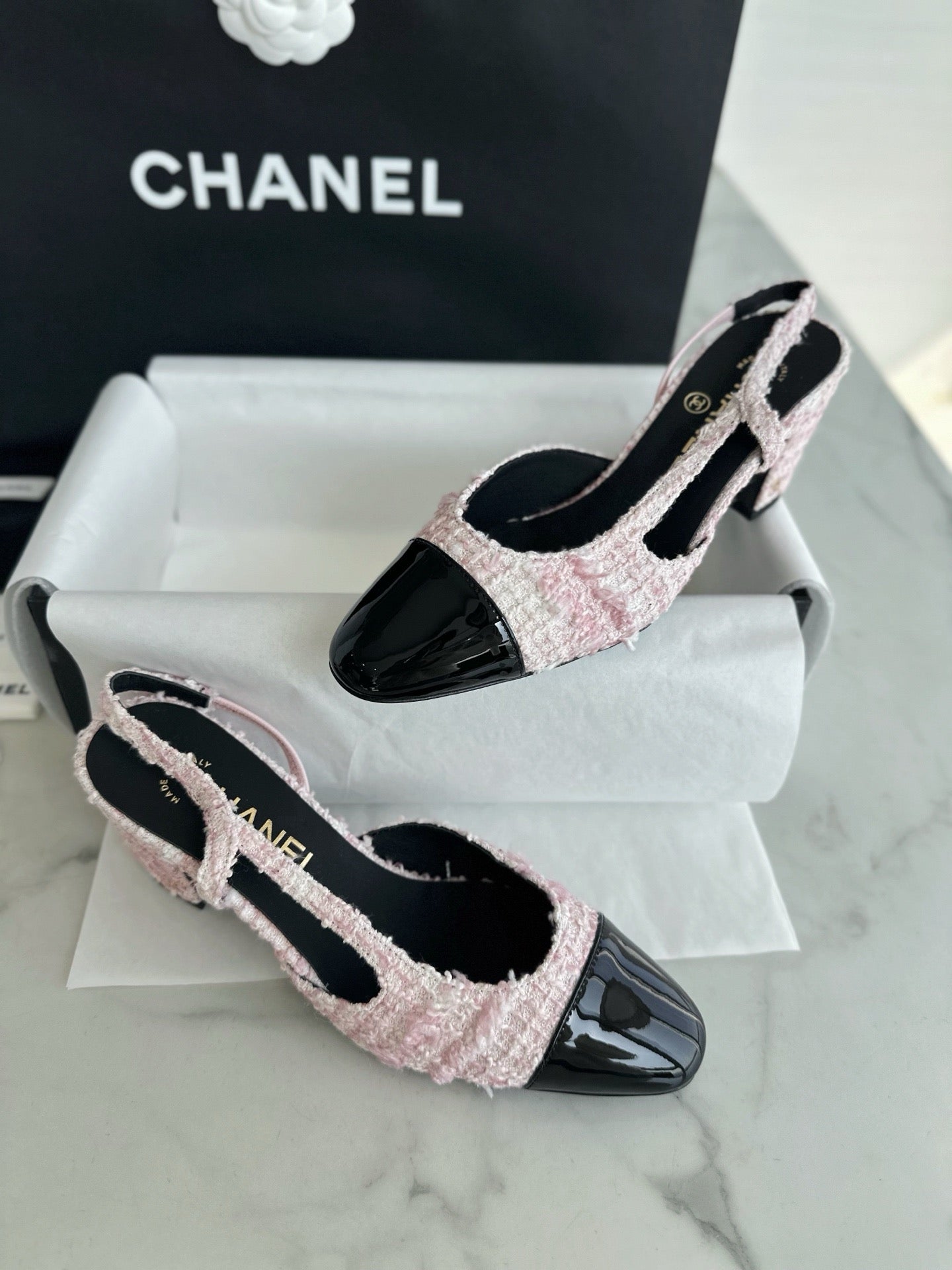 24s sandal #2467