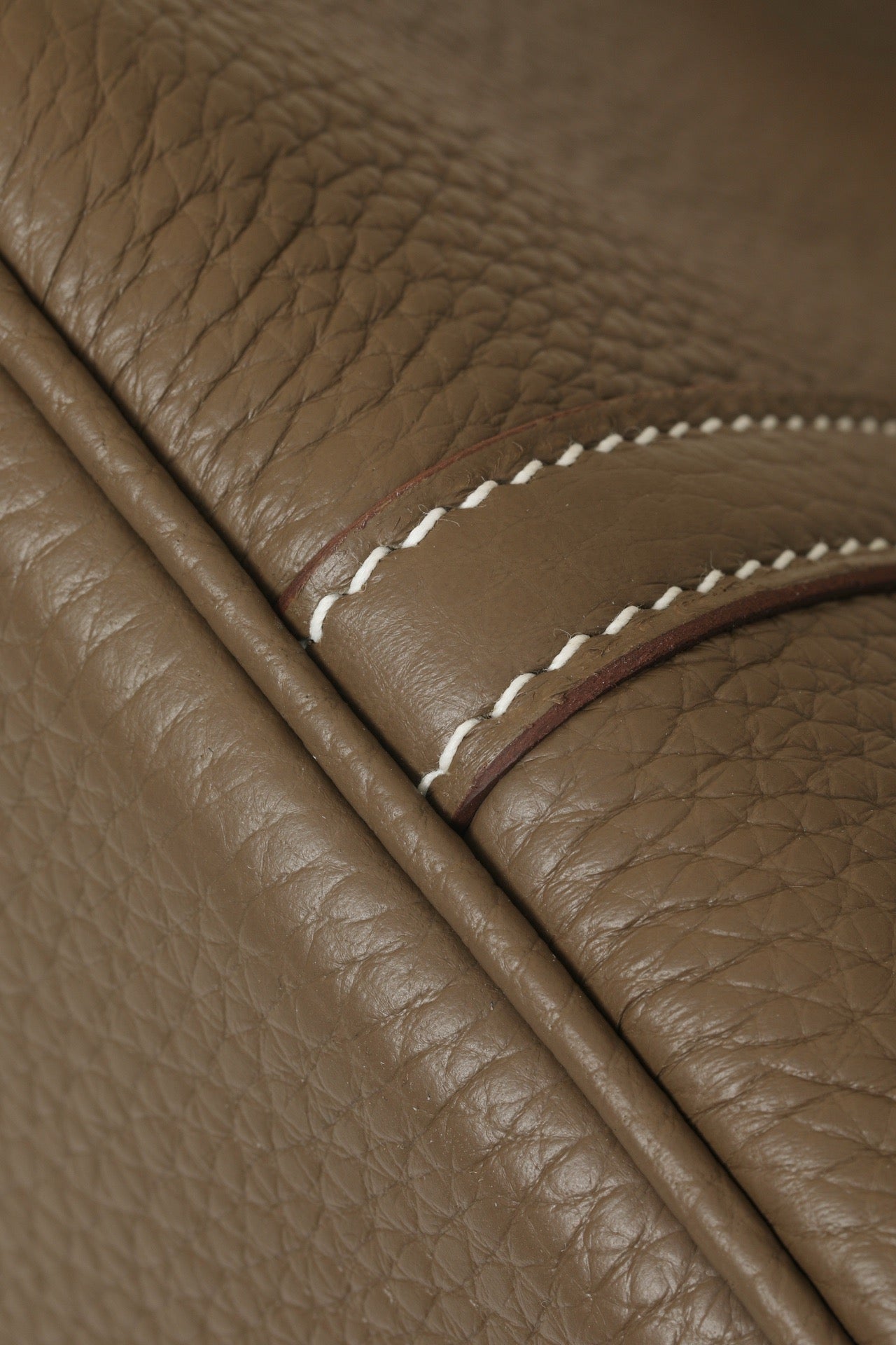 CL18 Elephant Gray #3743