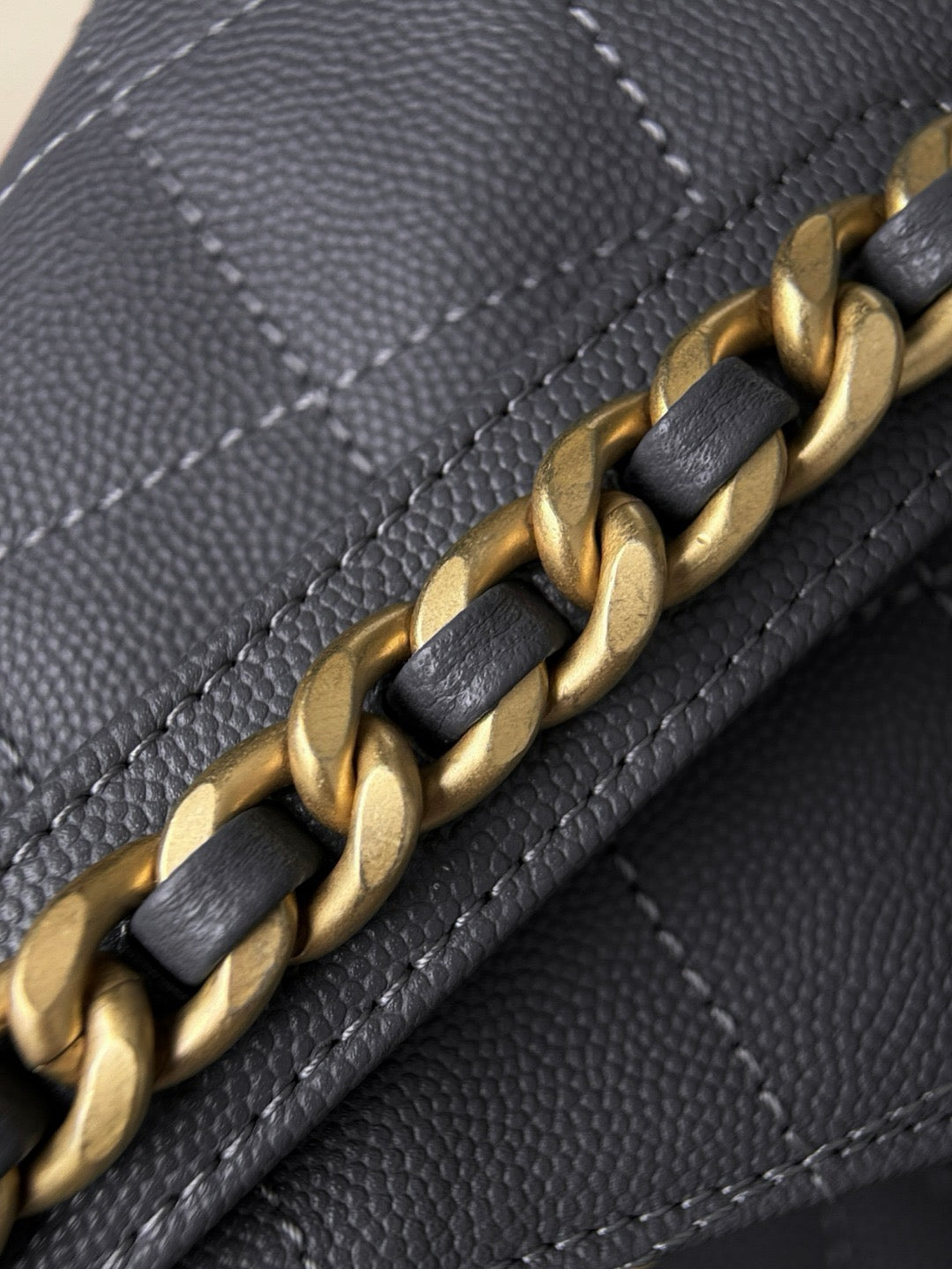 24s hobo Medium #4146