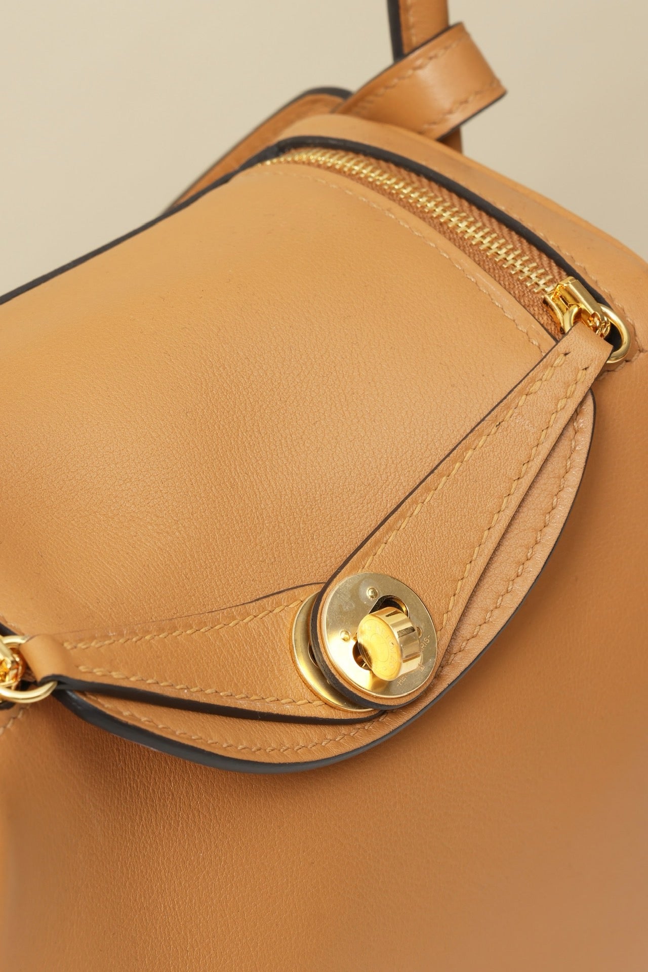 LD19 , Swift  , OM Biscuit / X9 Mauve Sylvestre GHW #4625