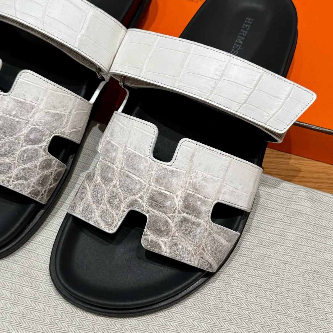 sandal alligator #2577