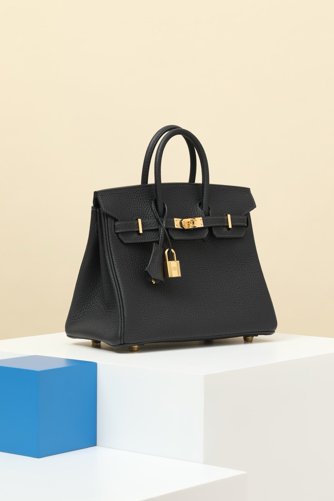 BK25 Black Tweed #3860