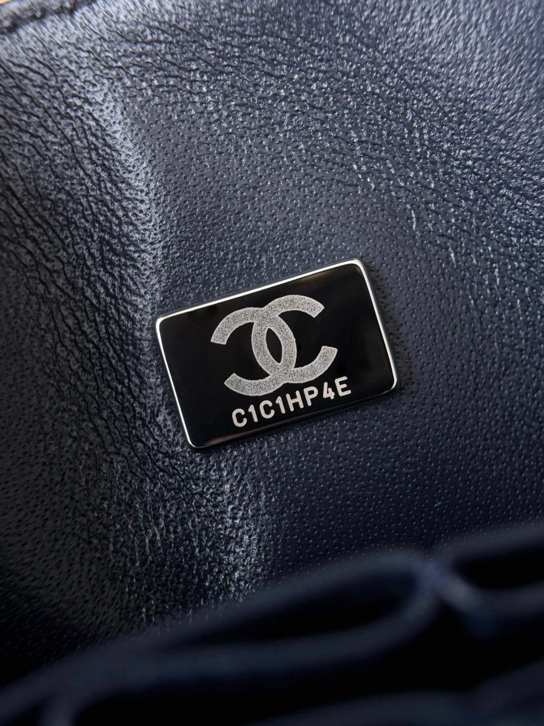 Cf23 Silver Hardware, Caviar # 4230