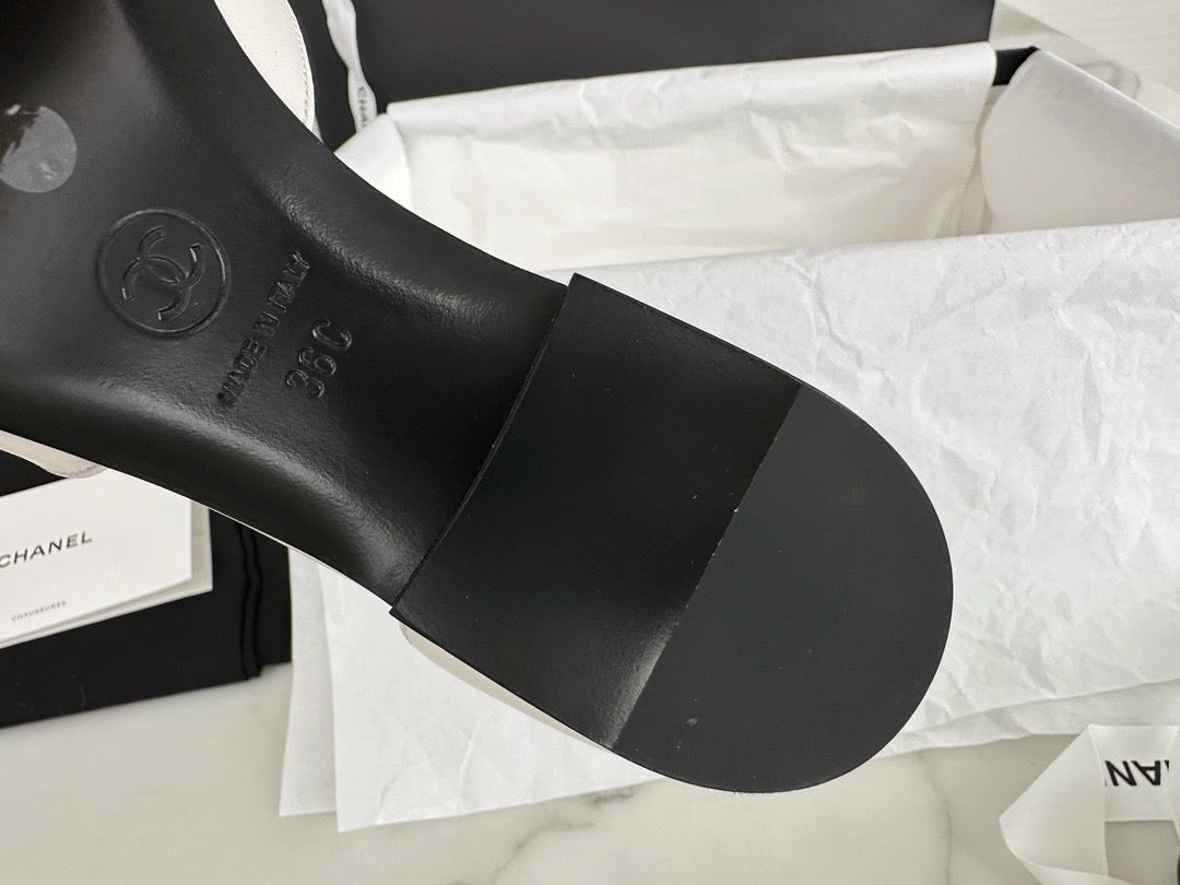 24s Sandal #2847