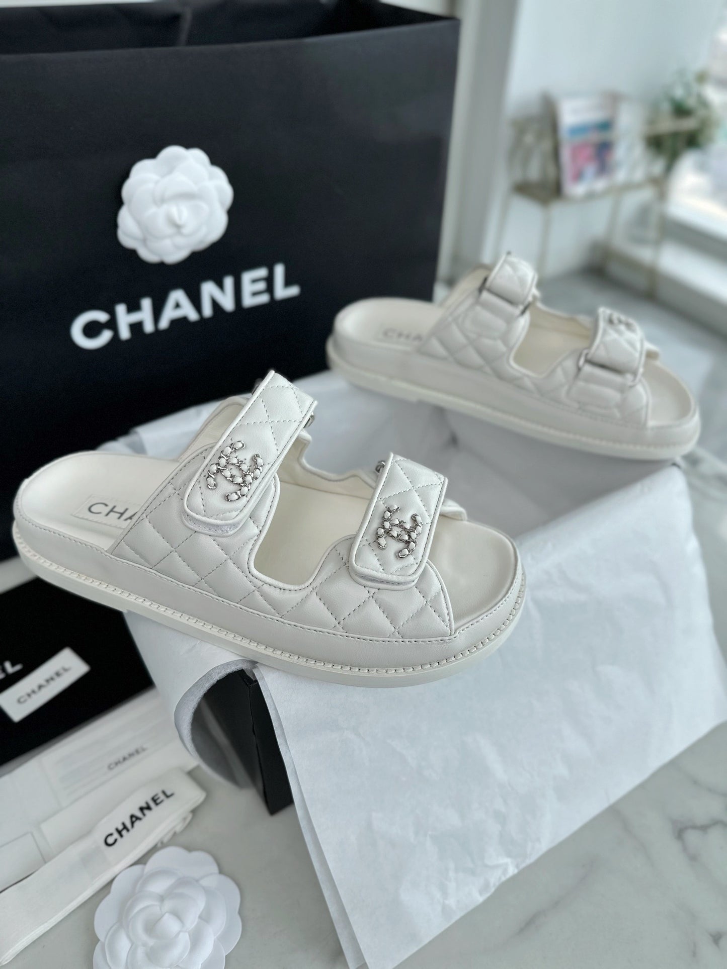 24s sandal #352