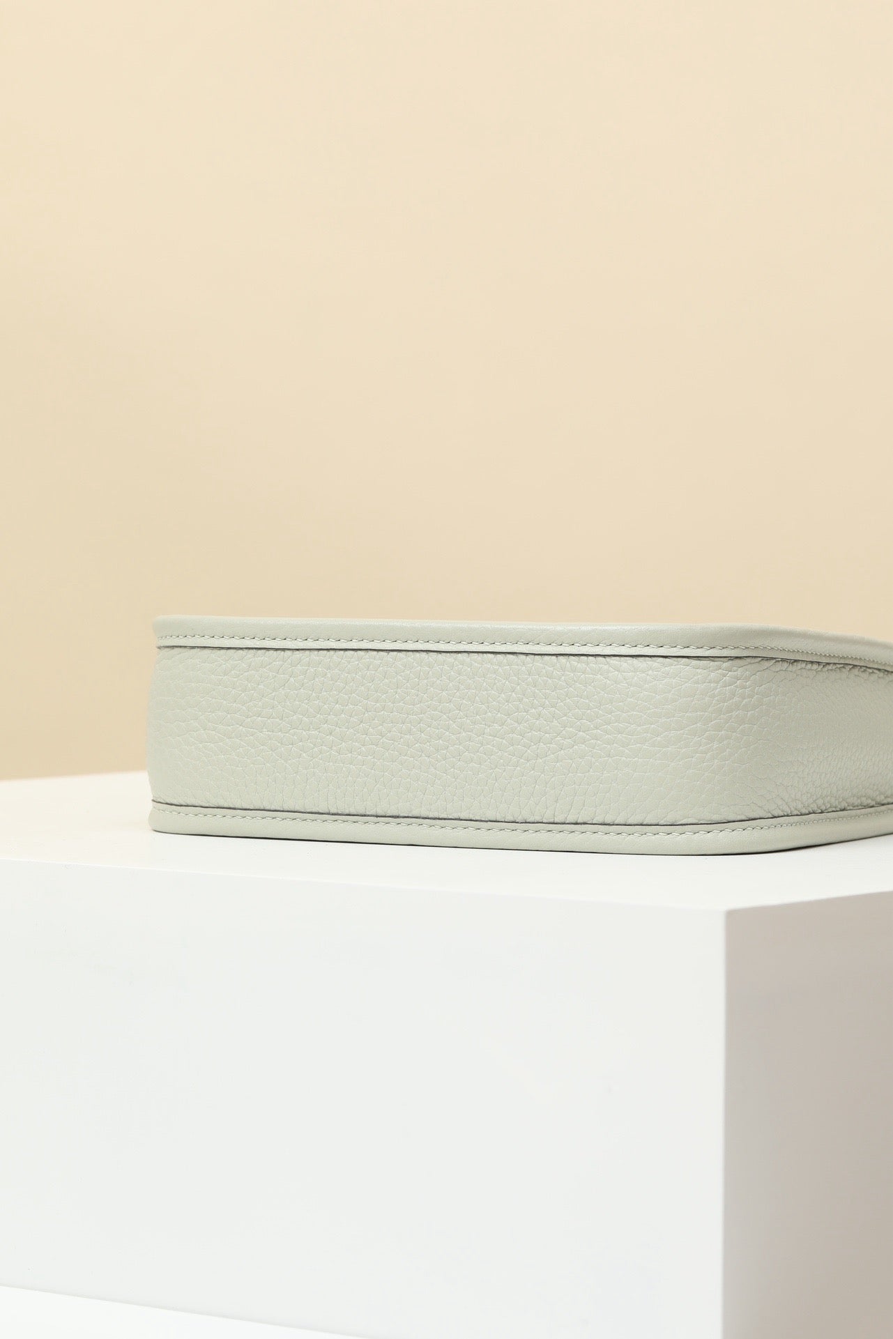 YF16  OW Crystal Grey Clemence bull leather crossbody bag  ,PHW#4431