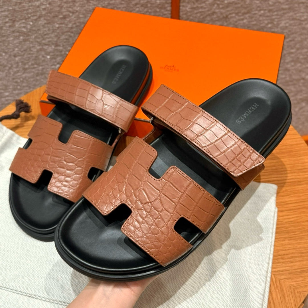 sandal alligator #2574