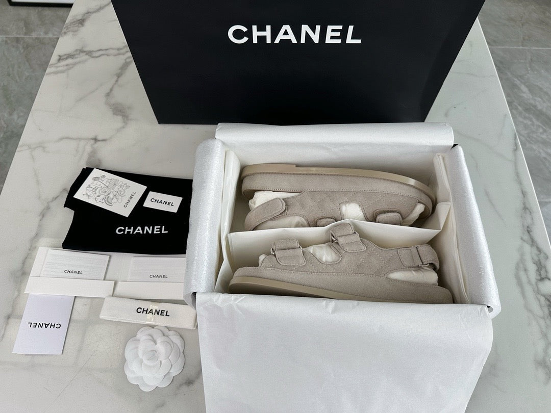 24s sandal #2466