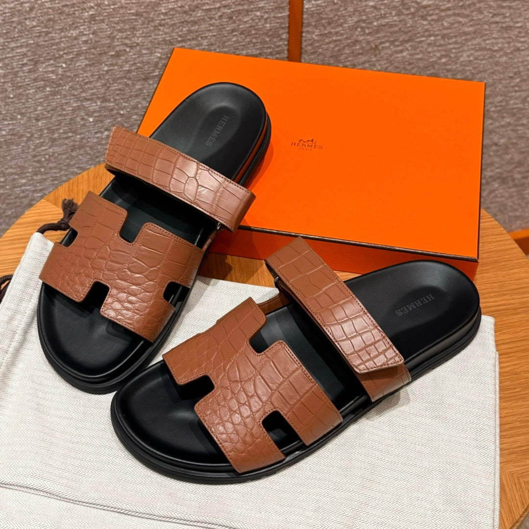 sandal alligator #2574