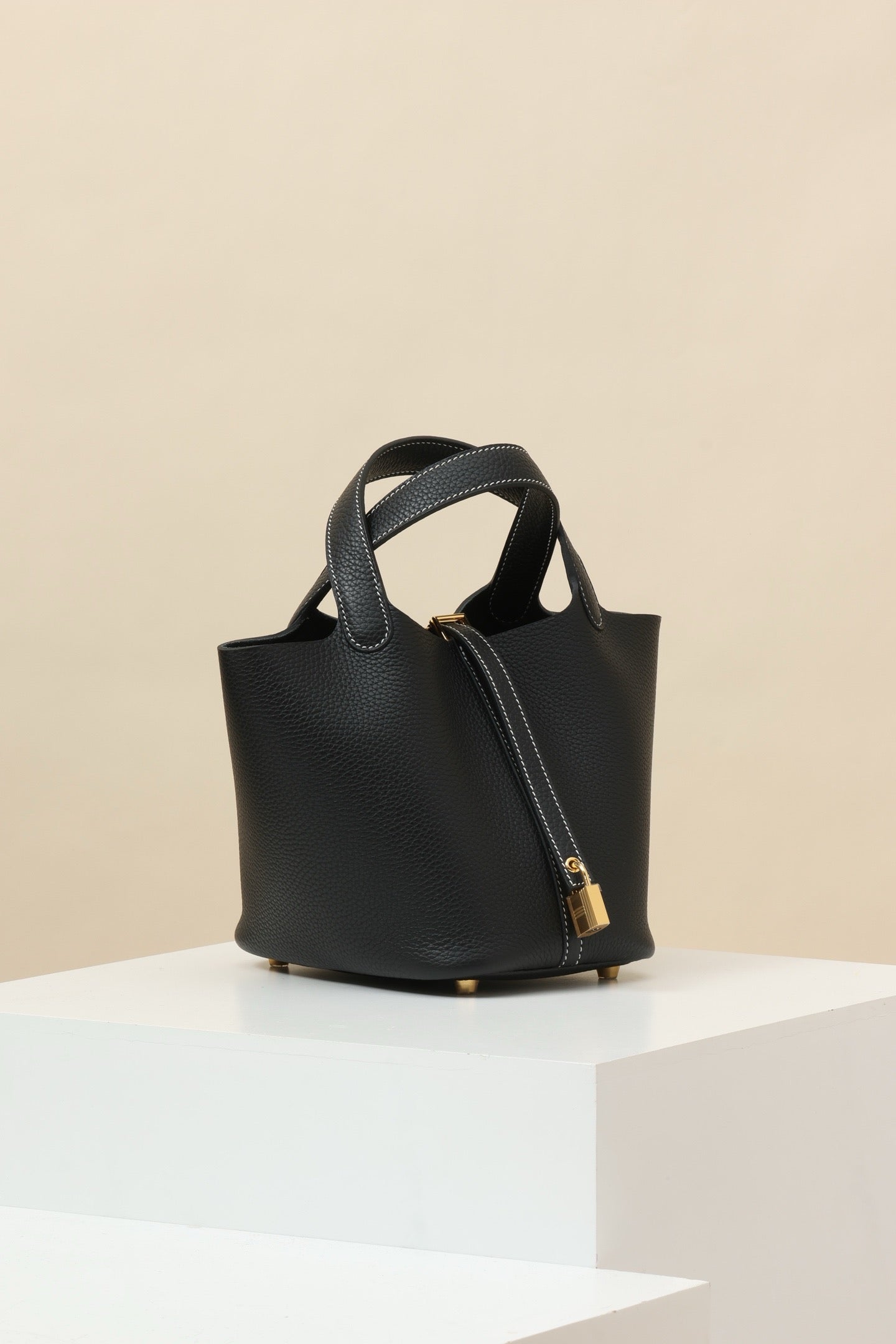 CL18 CK89 Black GHW #4107