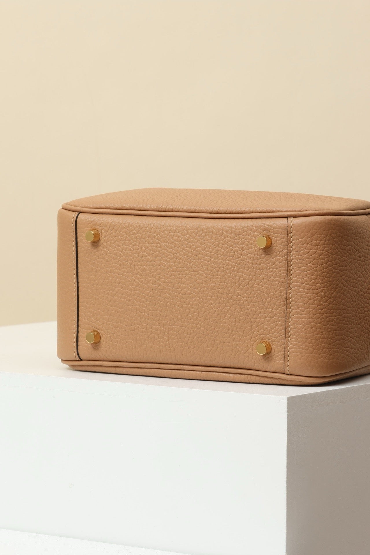 LD19 , Togo , OM Biscuit GHW #4586