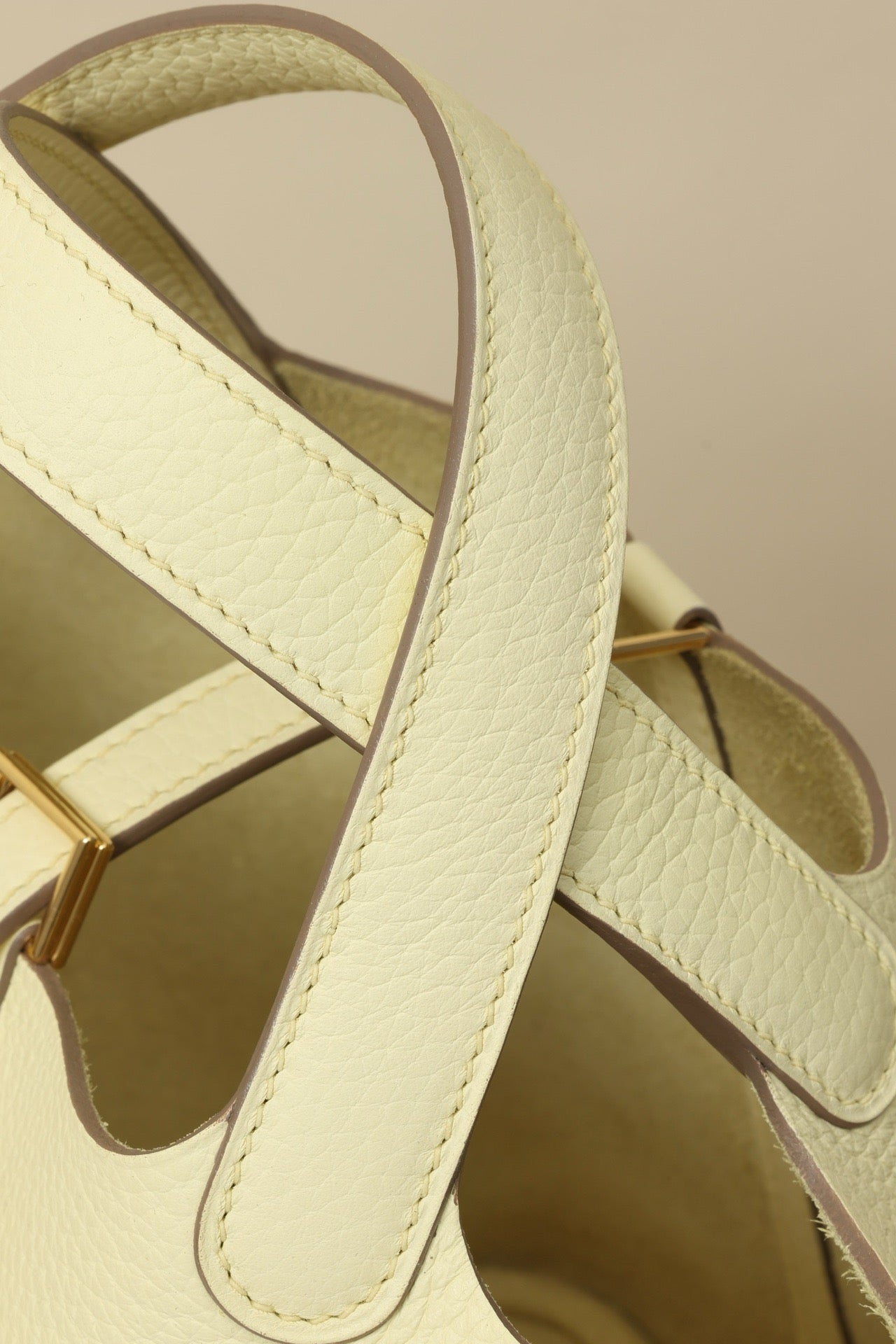 CL18 I8 Milton Yellow GHW #4100