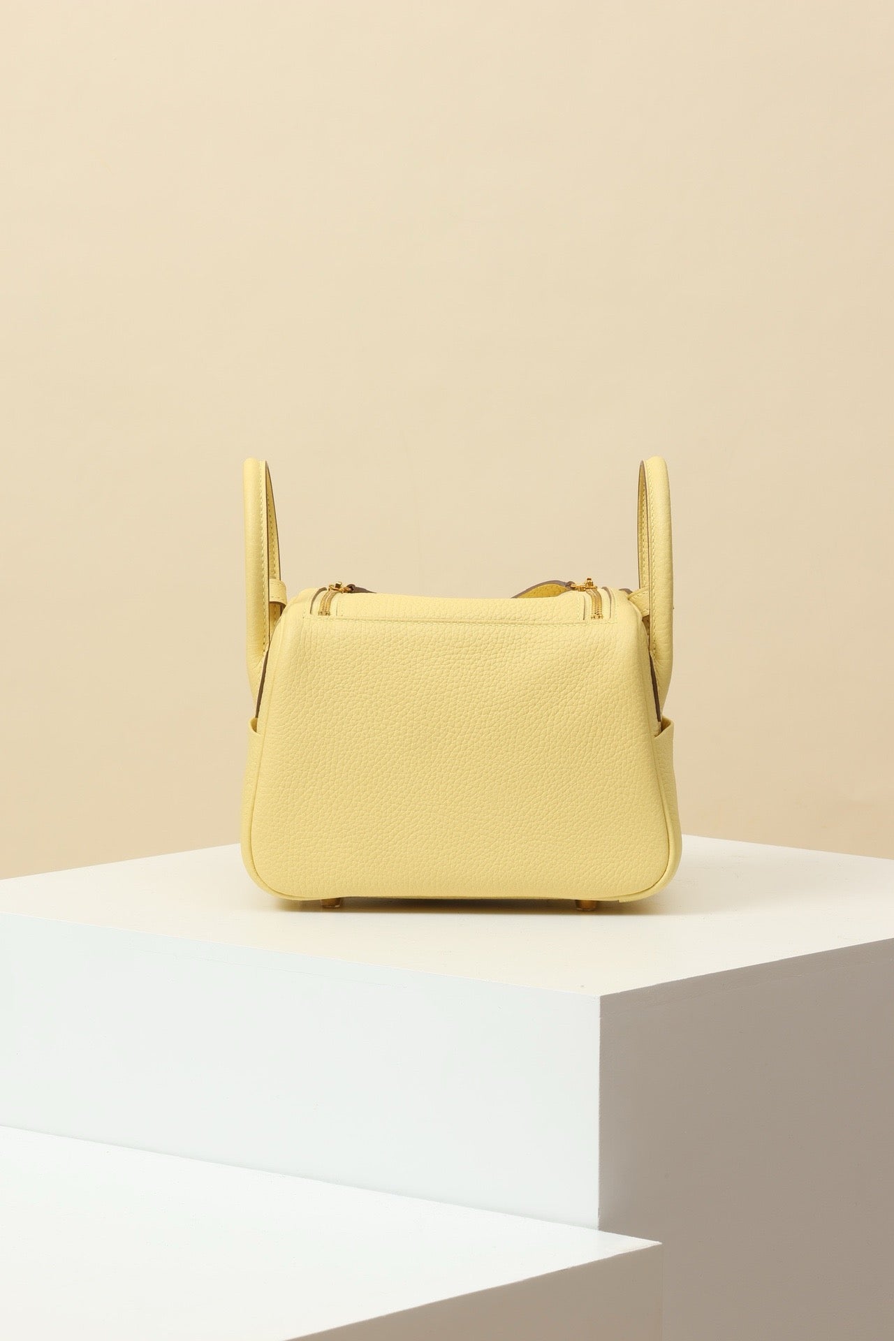 LD19 , Togo , 1Z Jaune Poussin / I2 Craie GHW #4583