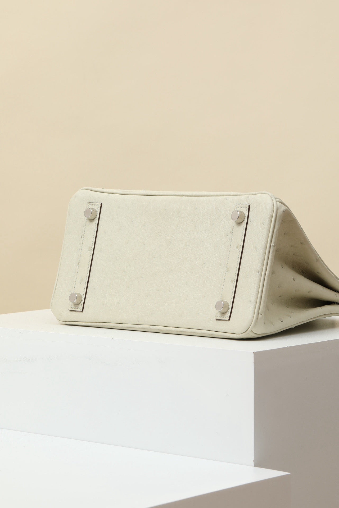 BK25 Wool White # 3891