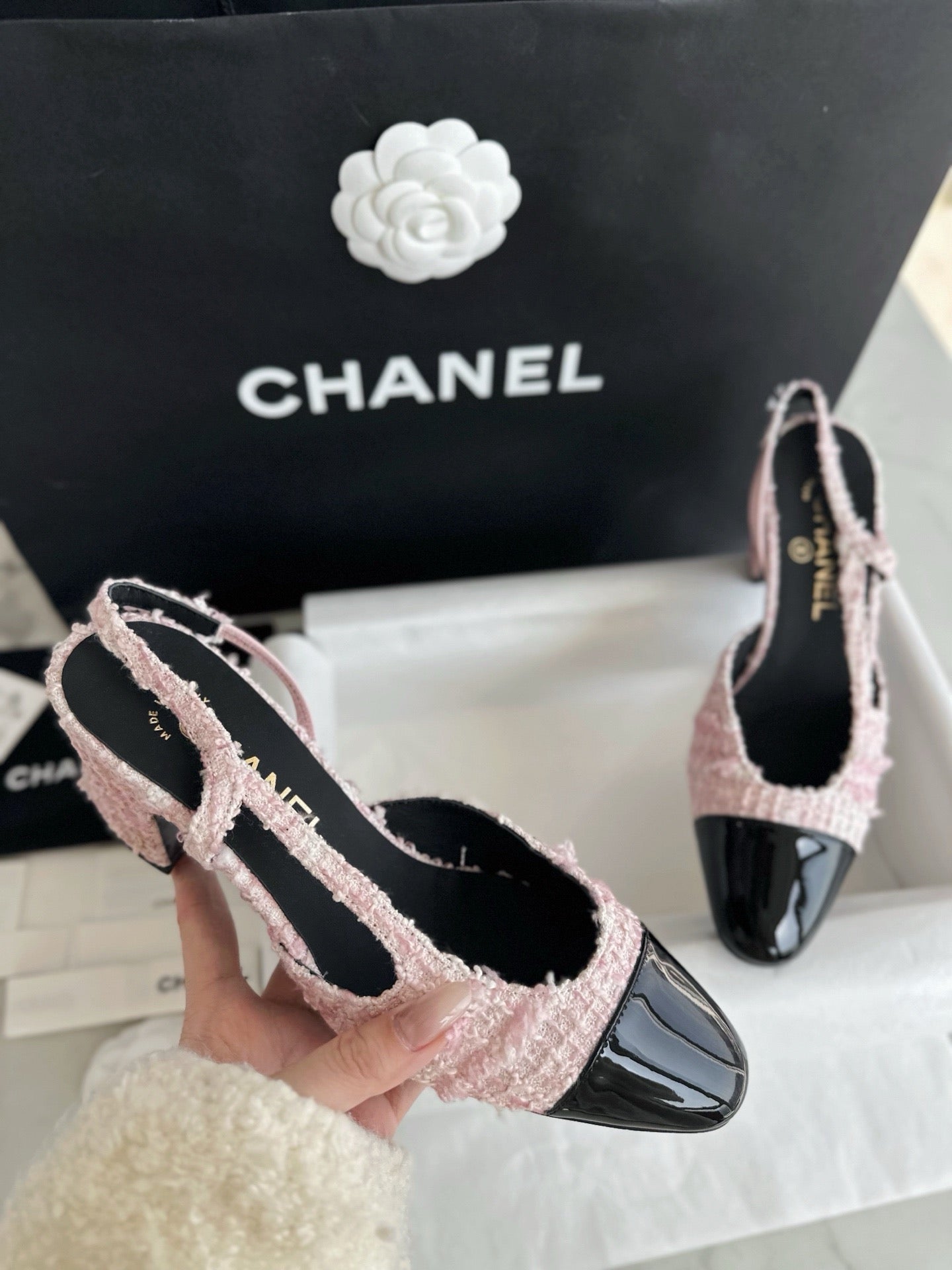 24s sandal #2467