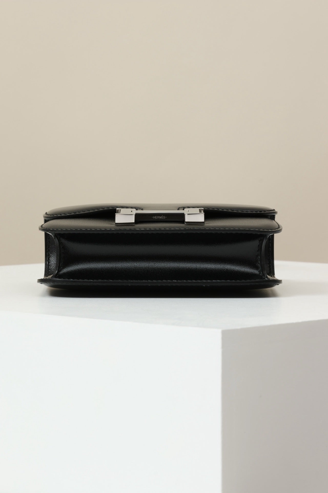 CJ14 , 14 cm,  Box leather , CK89 Black PHW #4361