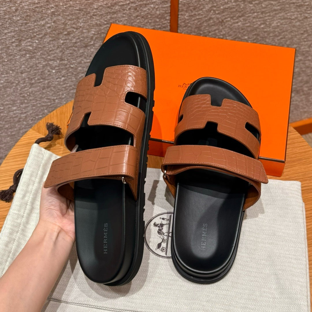 sandal alligator #2574