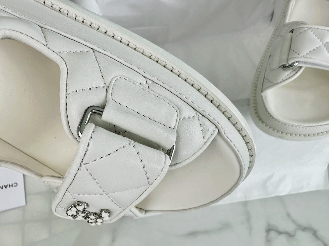 24s sandal #352