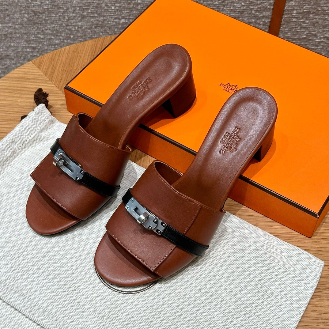 Sandal #3077