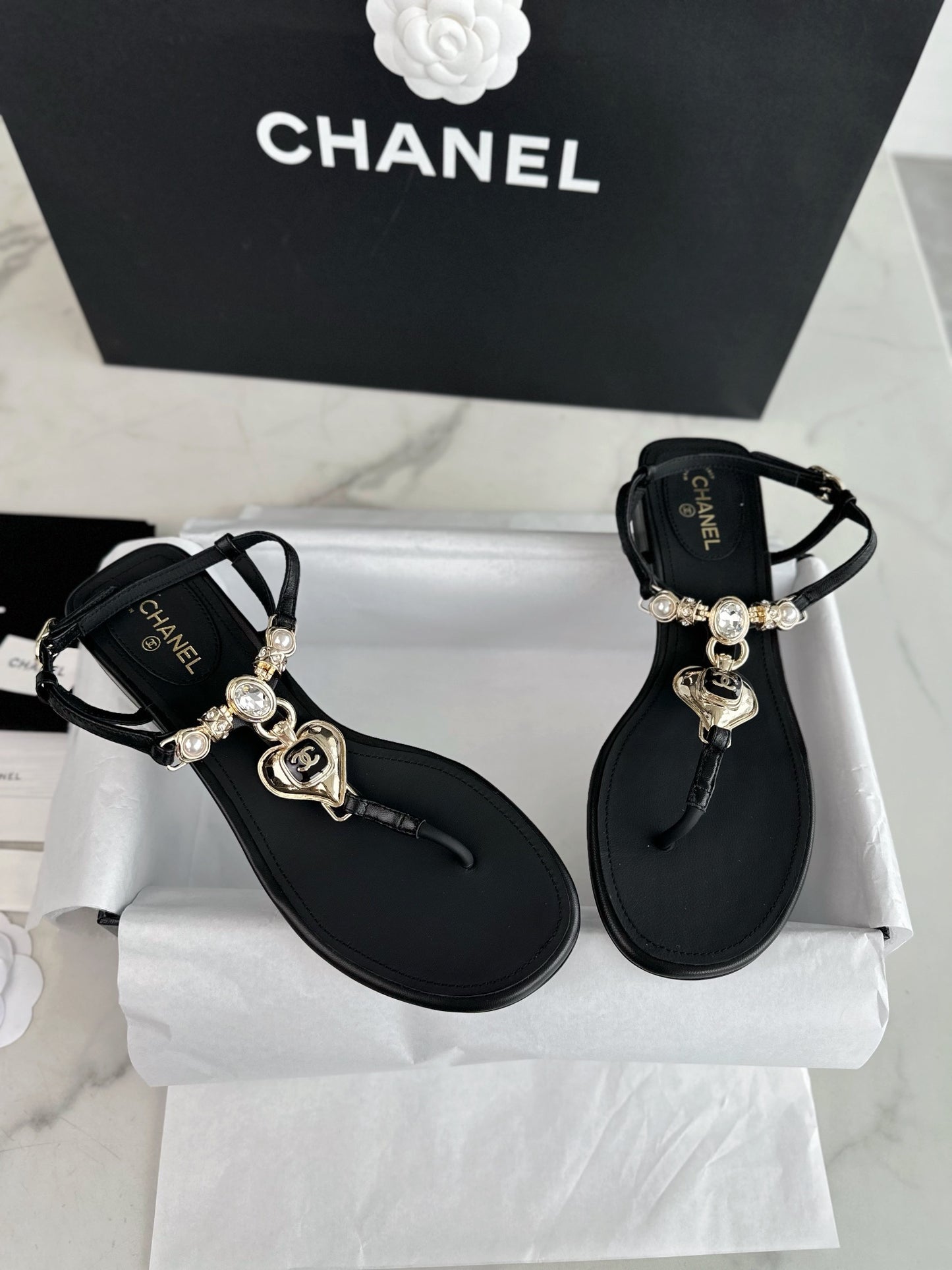 24s Sandal #370