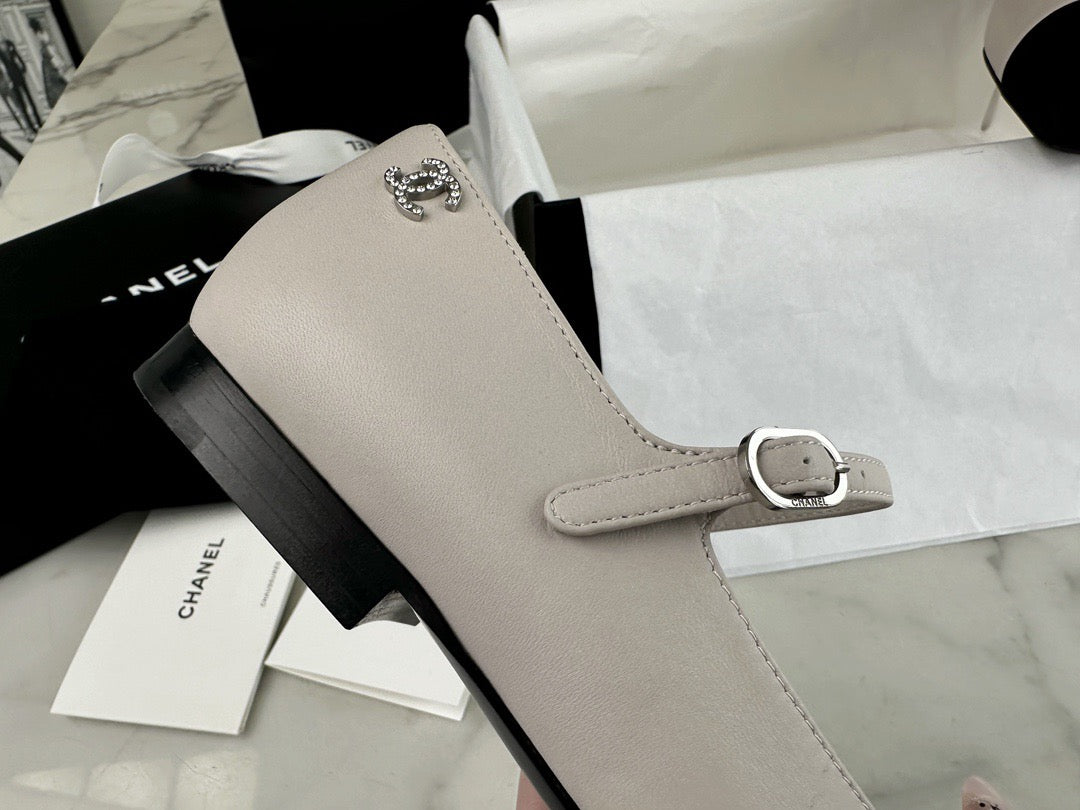 24s sandal #346