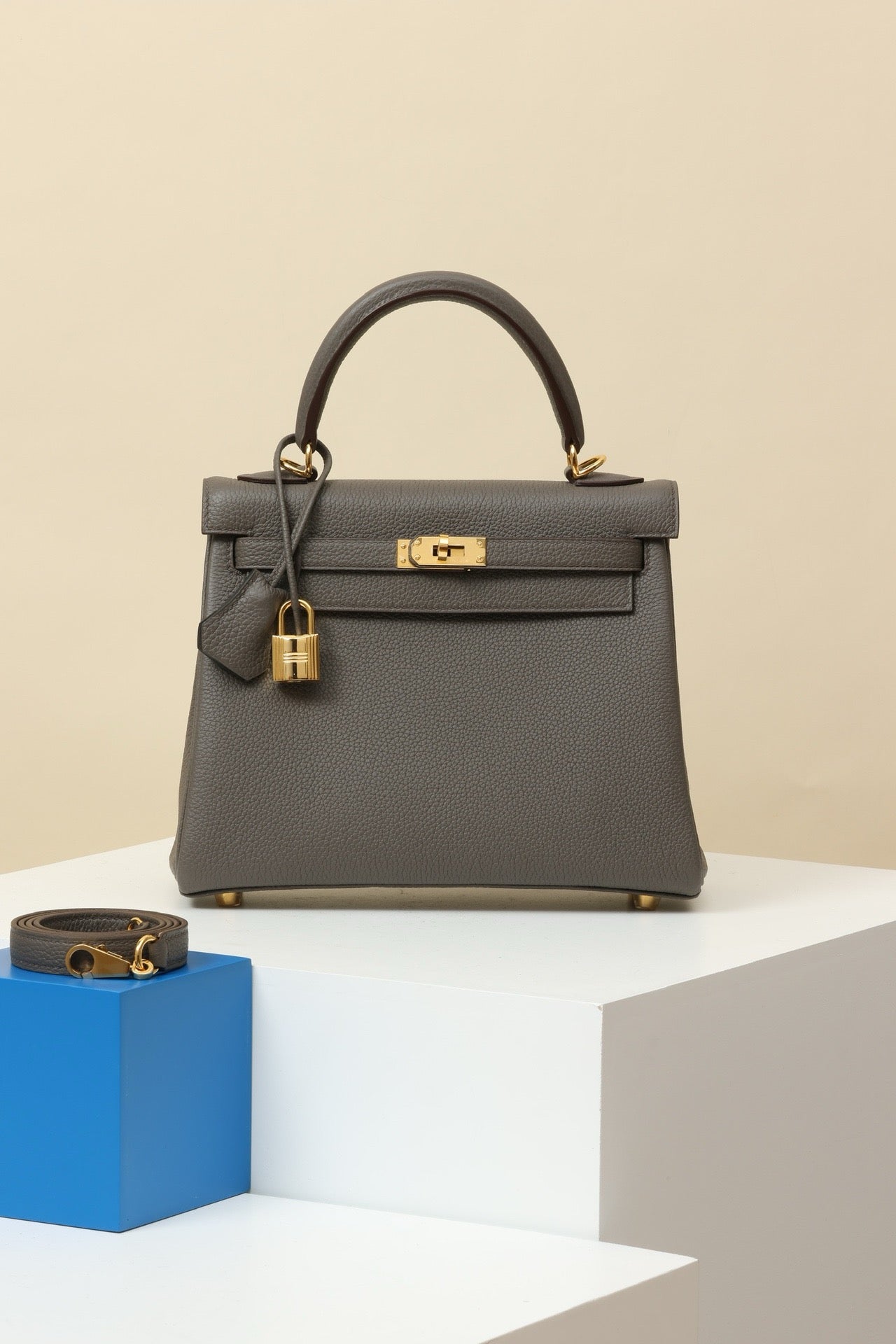 KL25 Pewter Gray #3702