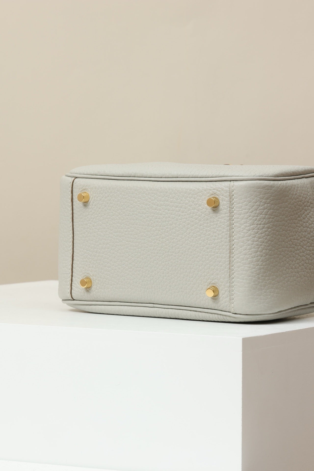 LD19 , Togo , 80 Gris Perle GHW #4615