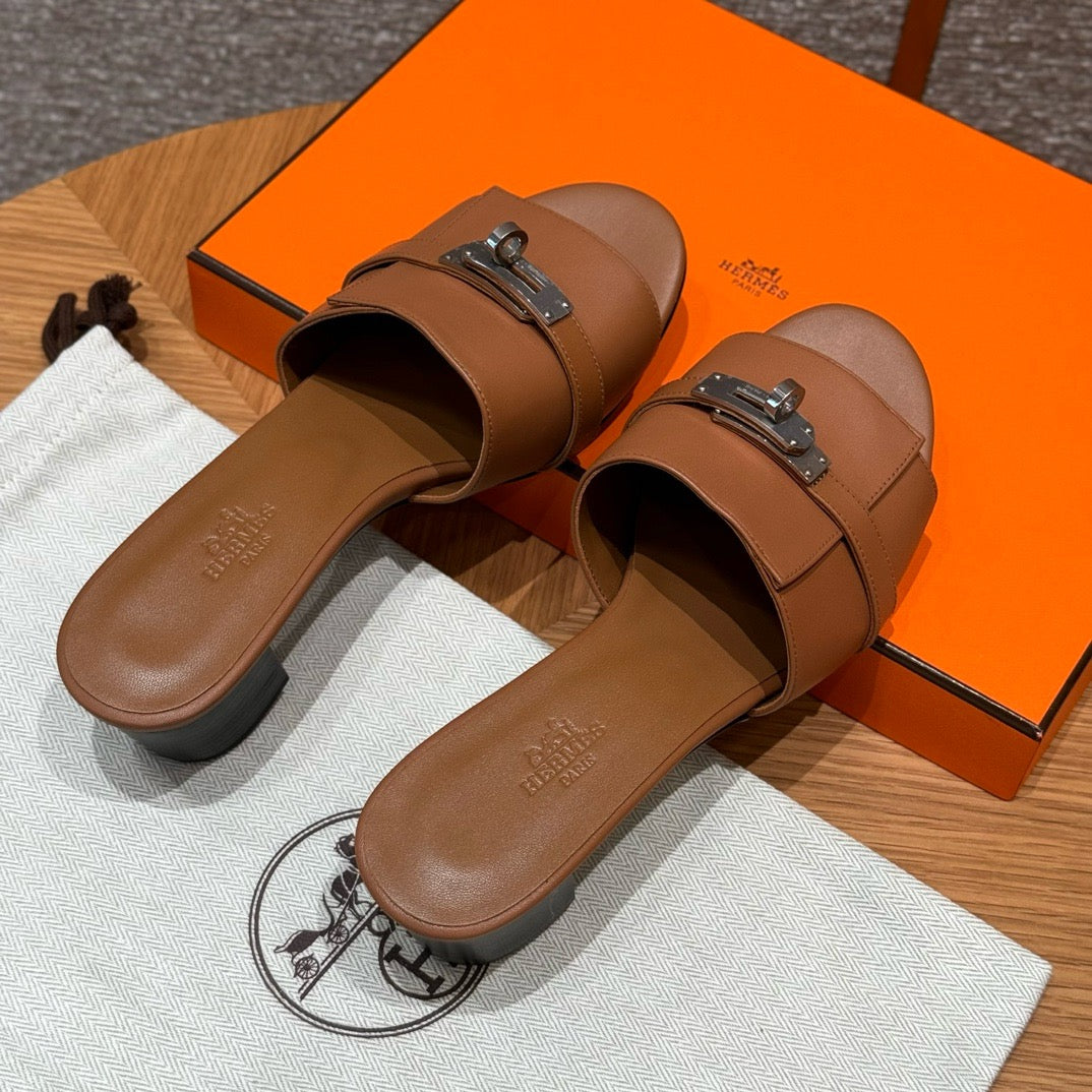 Sandal #3076