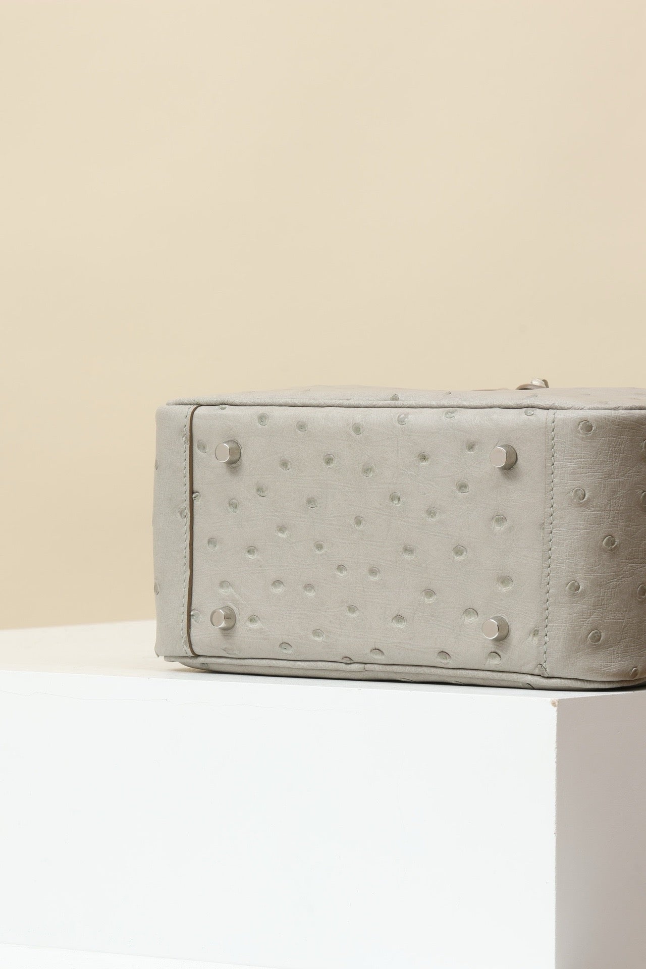 LD19 Pearl Gray # 3752