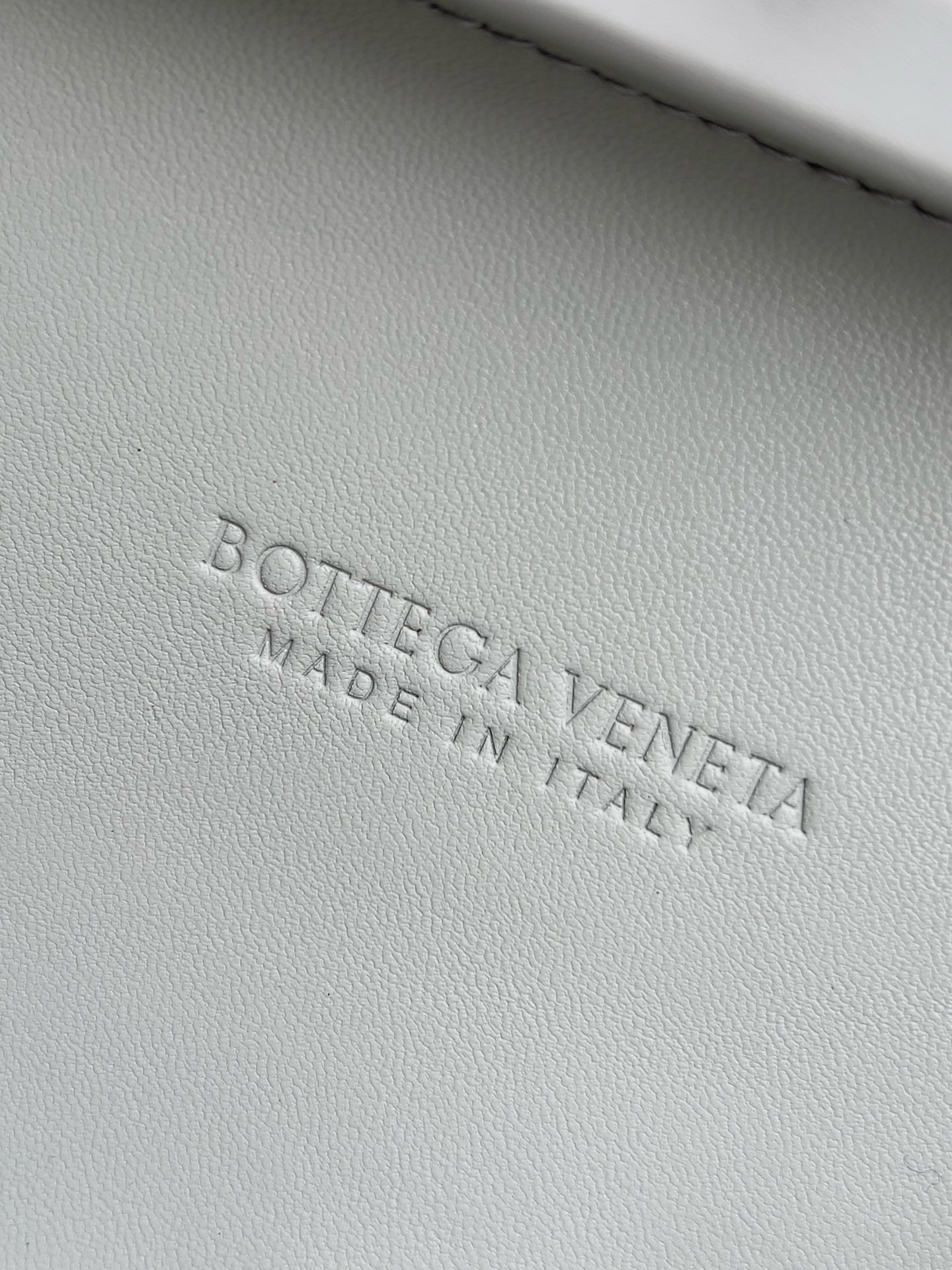 BV the knot #2579