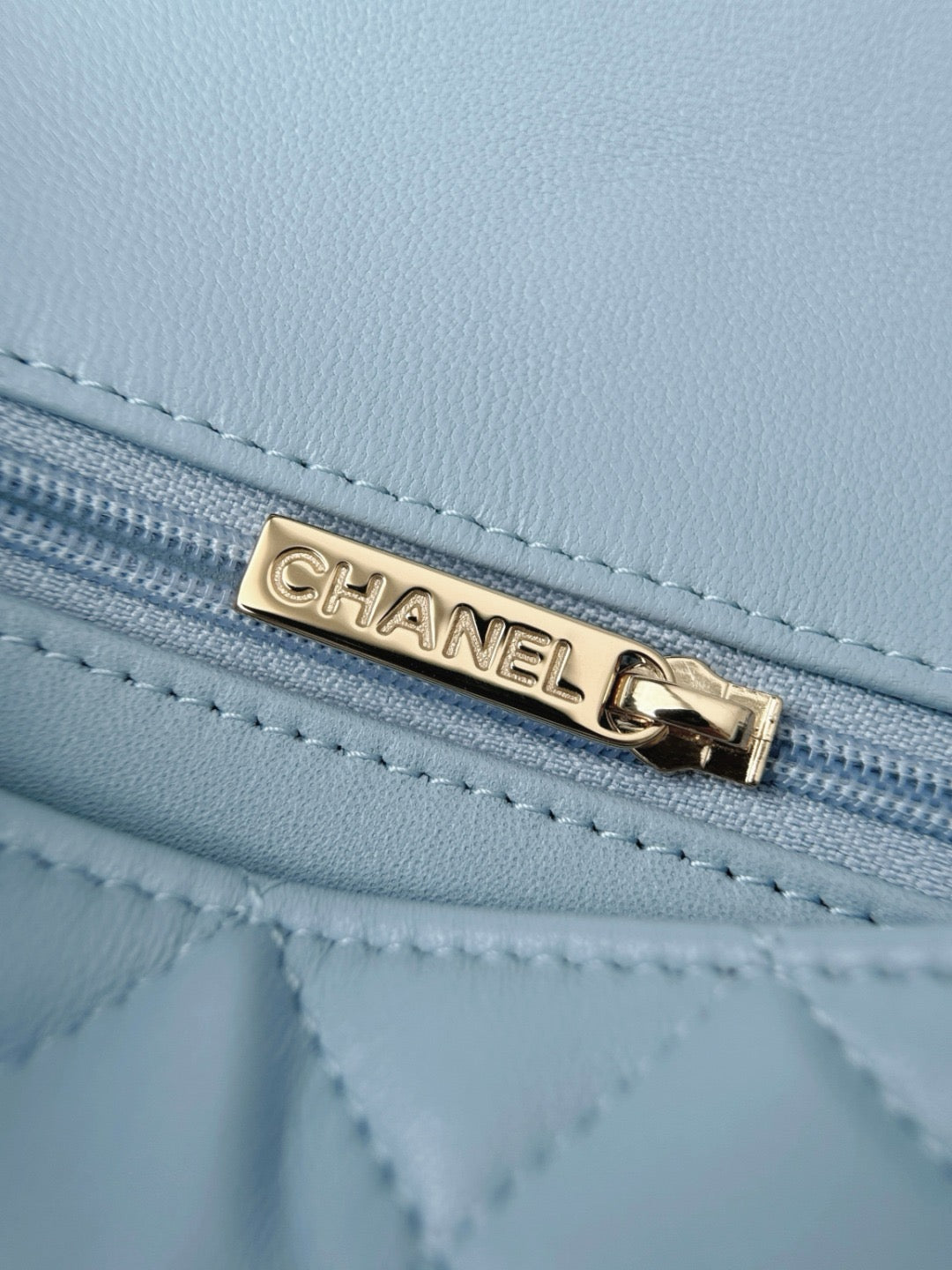 Cf20 Champagne Gold Hardware #4654