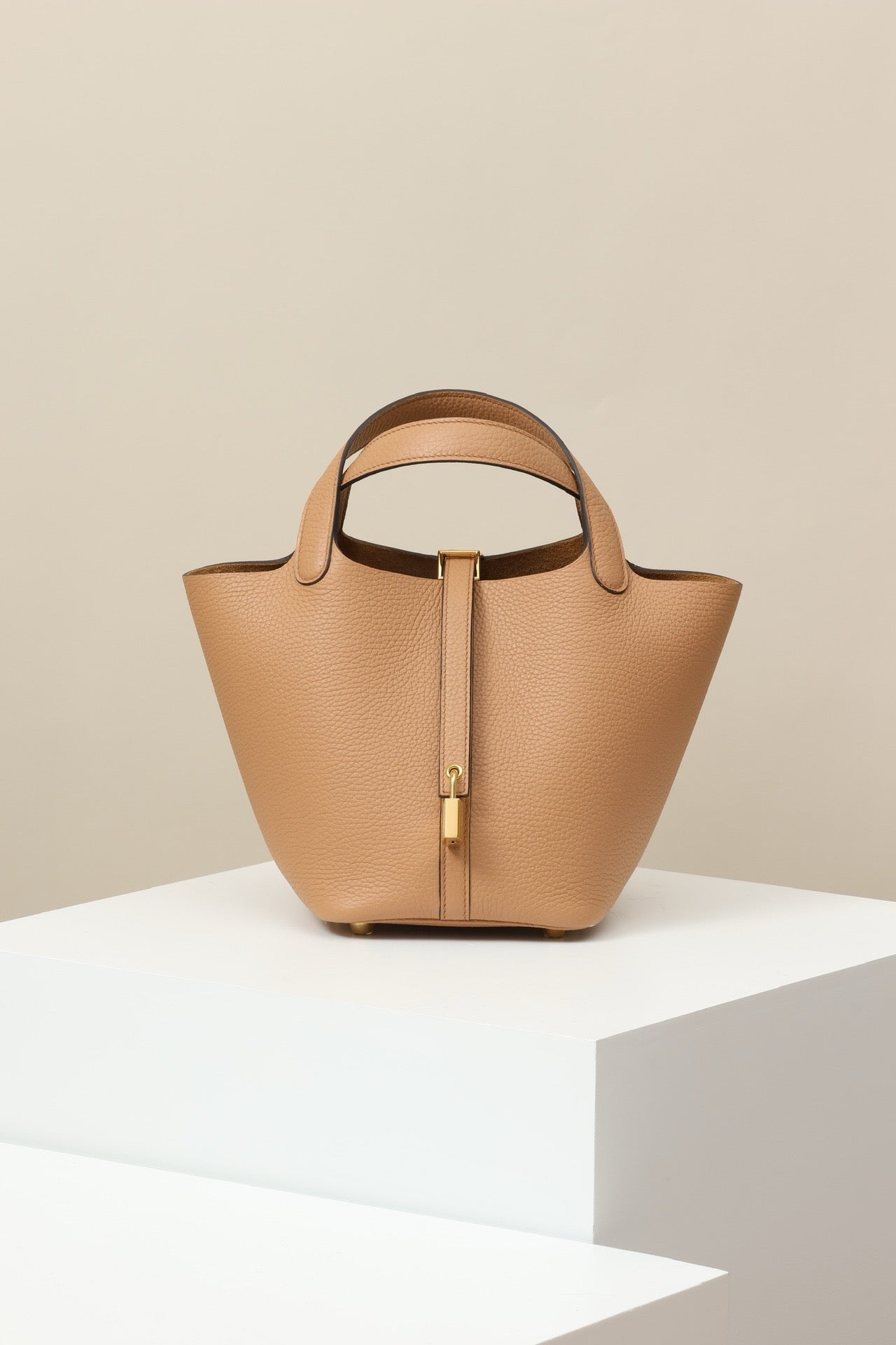 CL18 OM Milk Tea Color GHW #4058