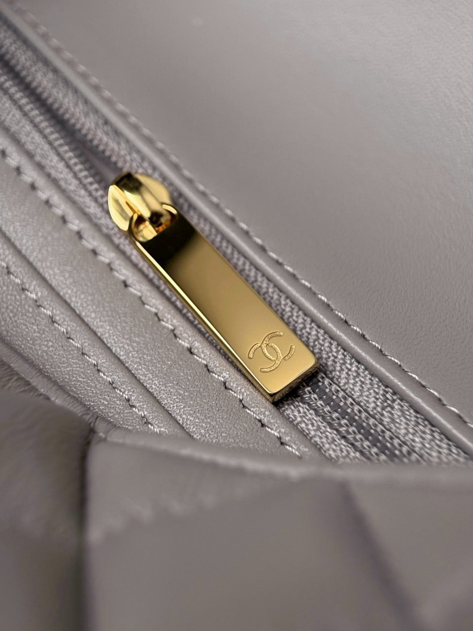 Cf20 Gold Hardware  #4668