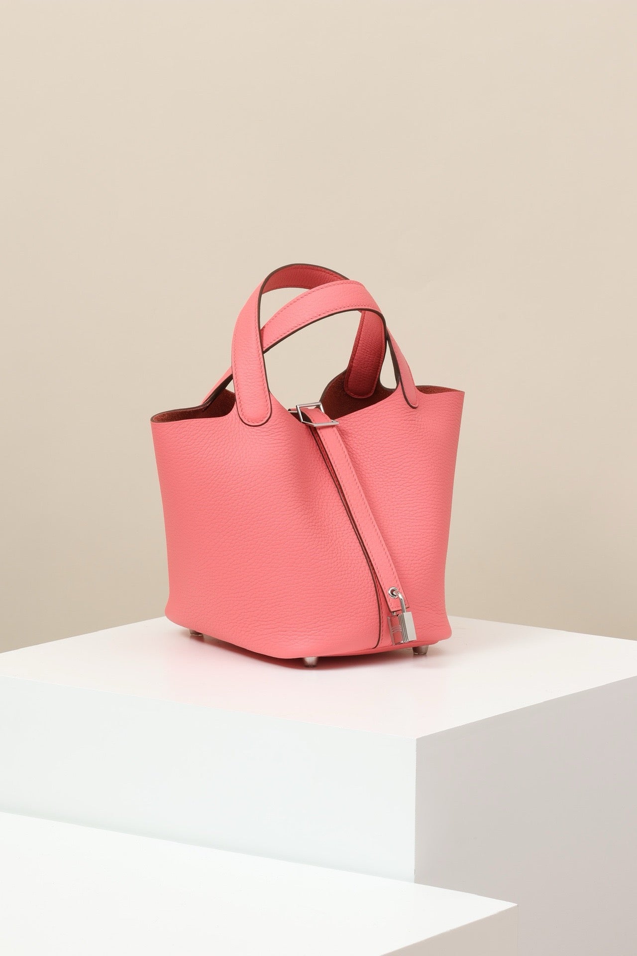 CL18 8W Lipstick Pink PHW #4085