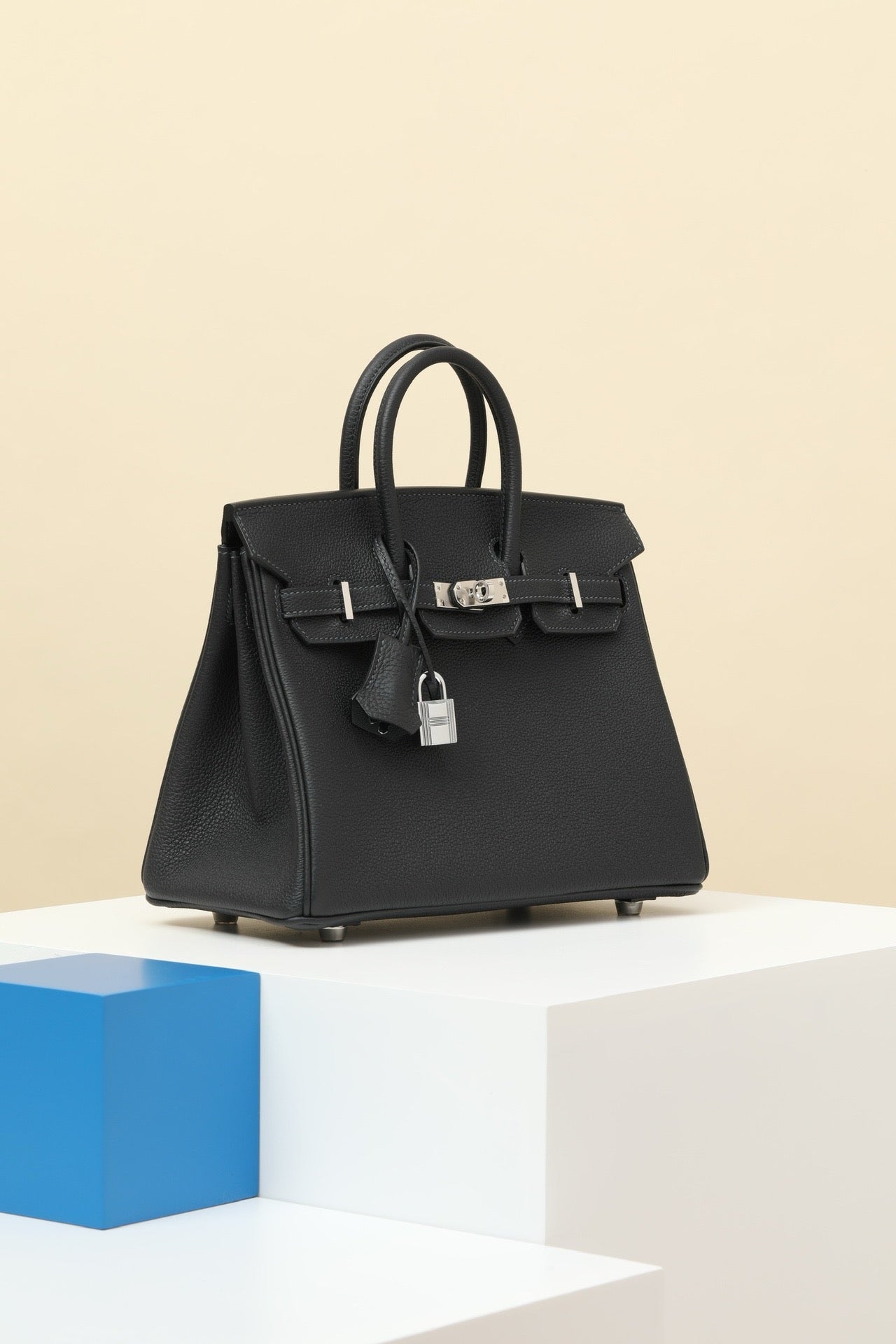 BK25 Black Tweed #3861