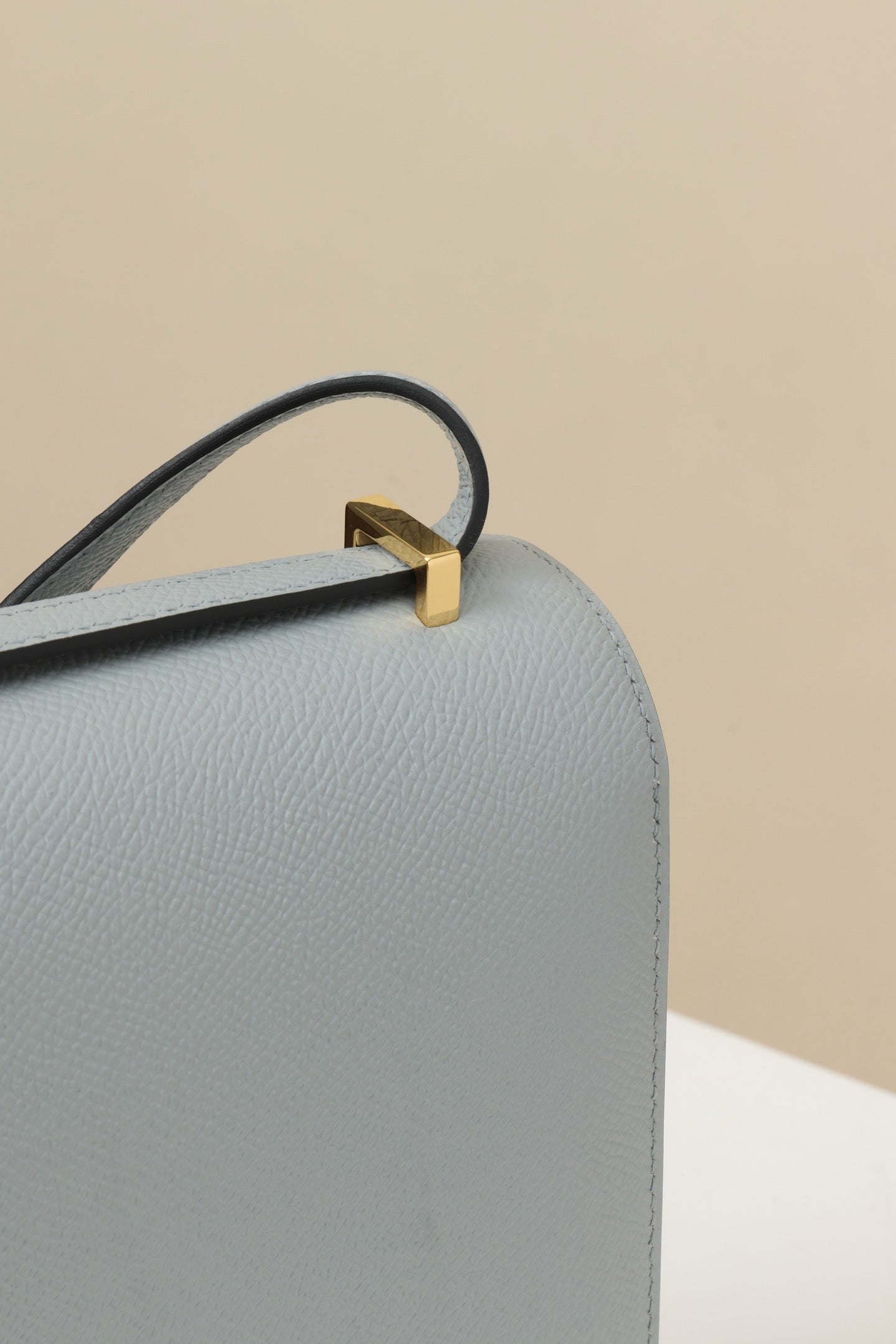 CJ19 19 cm ,  Glacier Blue Epsom leather GHW #4311