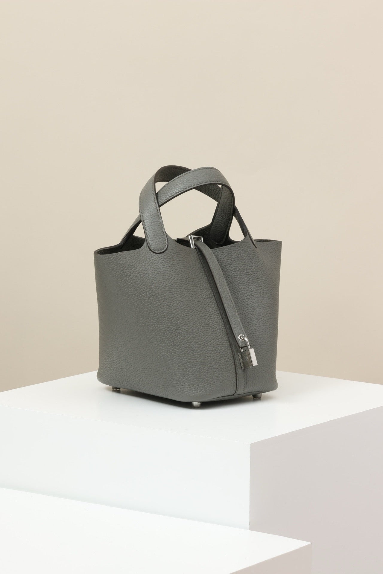 CL18 0L Cumulus Gray PHW #4075