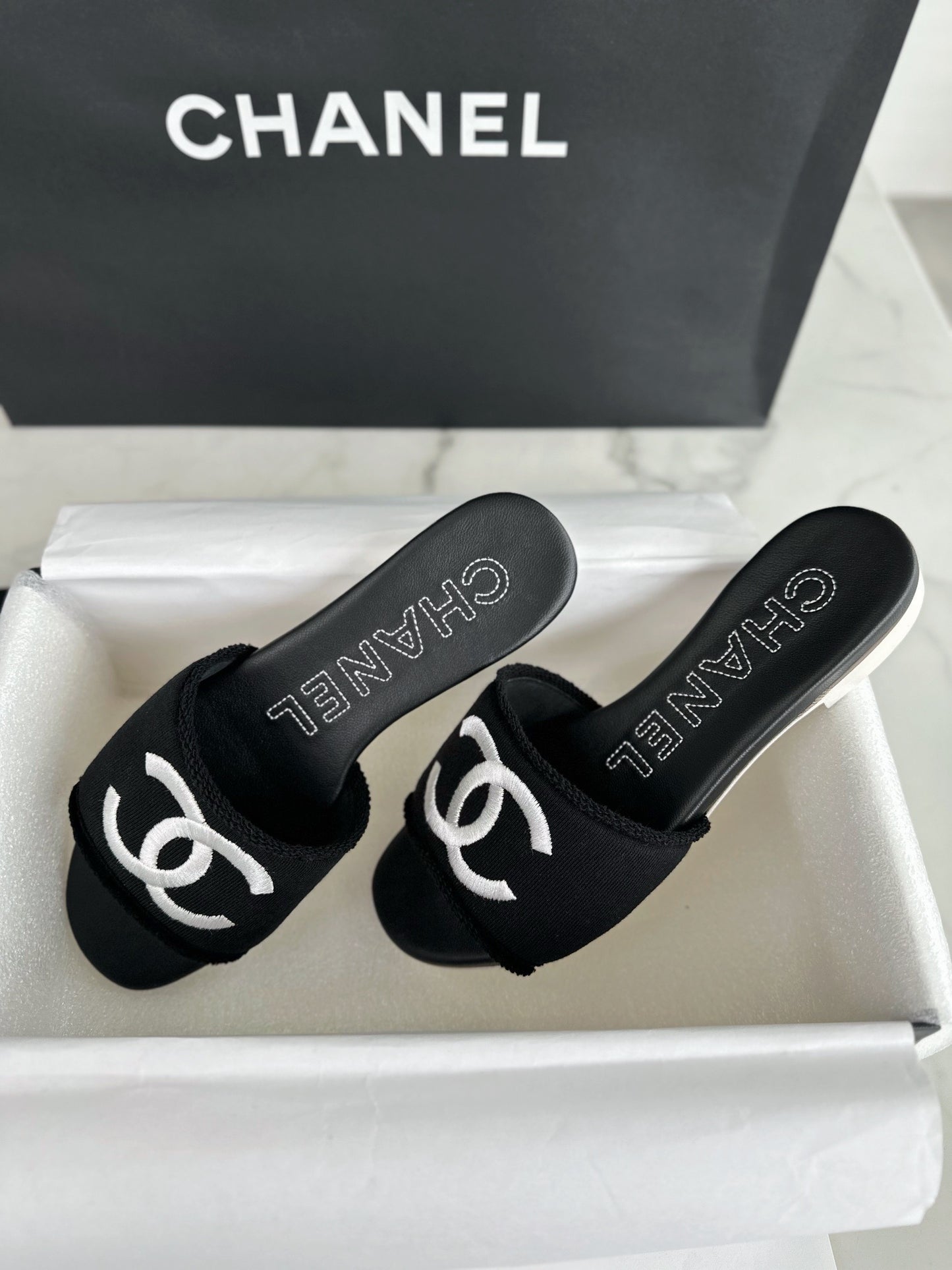24s Sandal #258