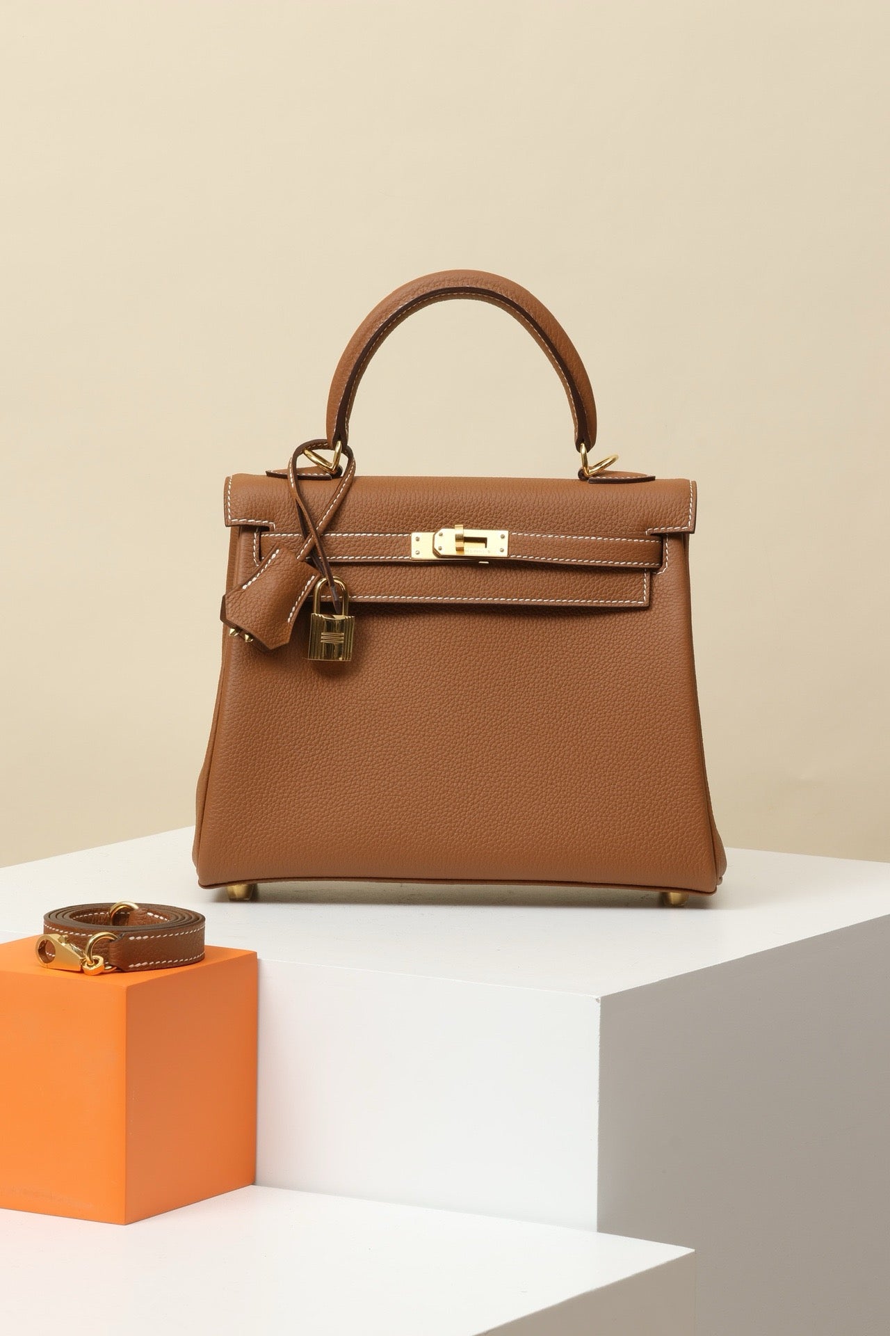 KL25 Gold Brown #3697