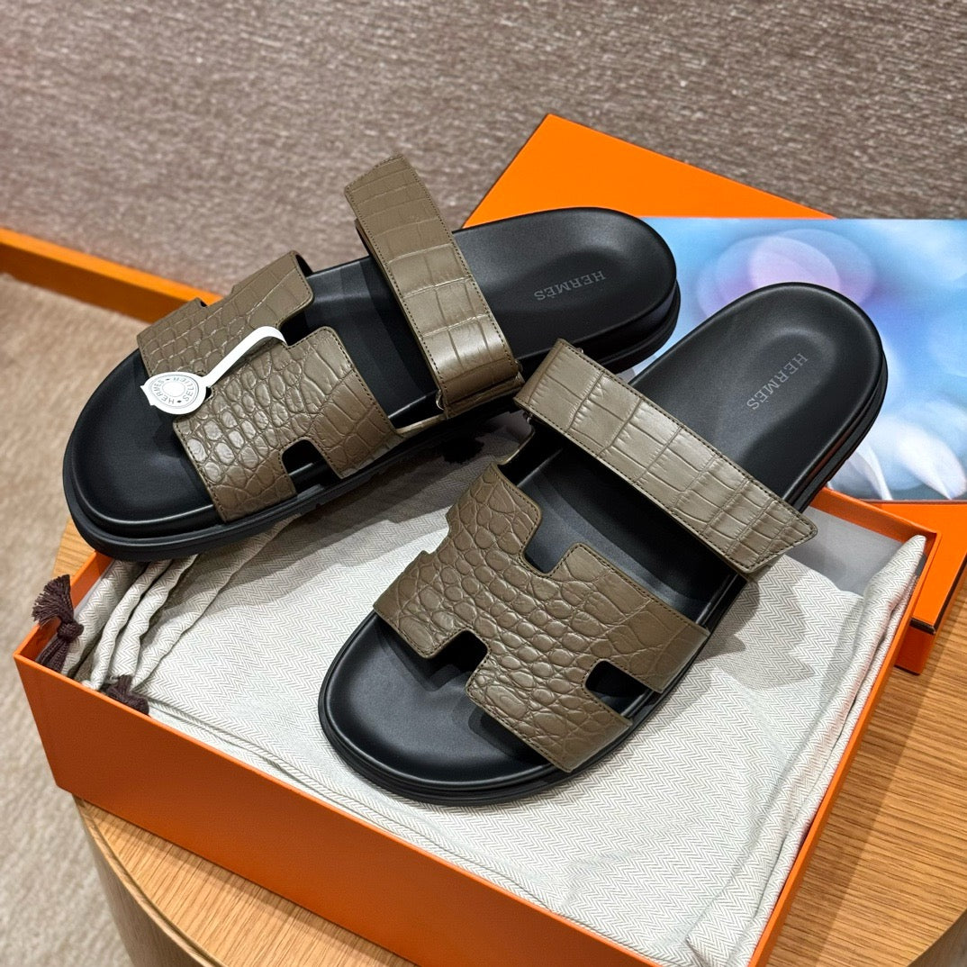 sandal alligator #2573