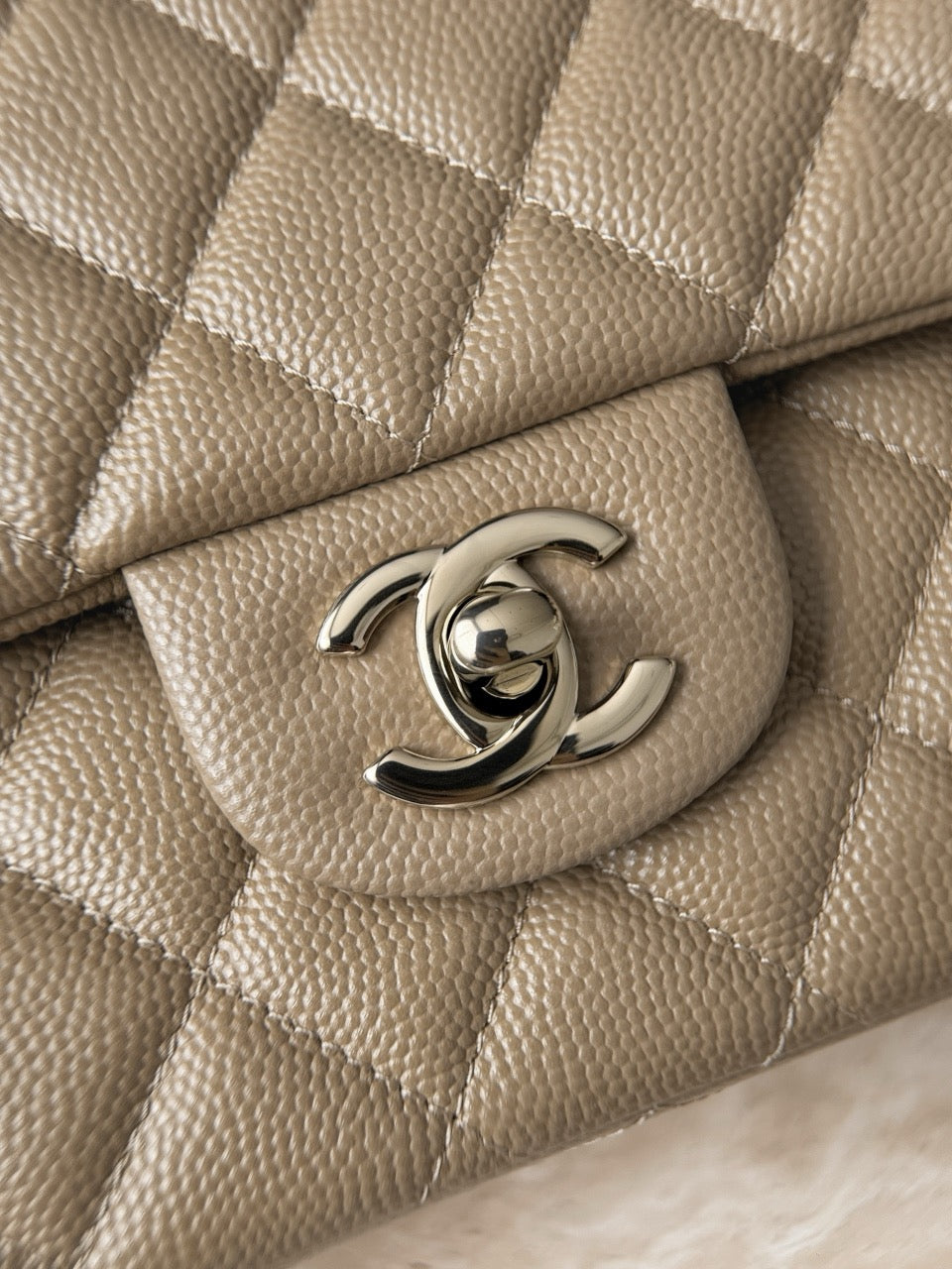 Cf25 Champagne Gold Caviar # 4196
