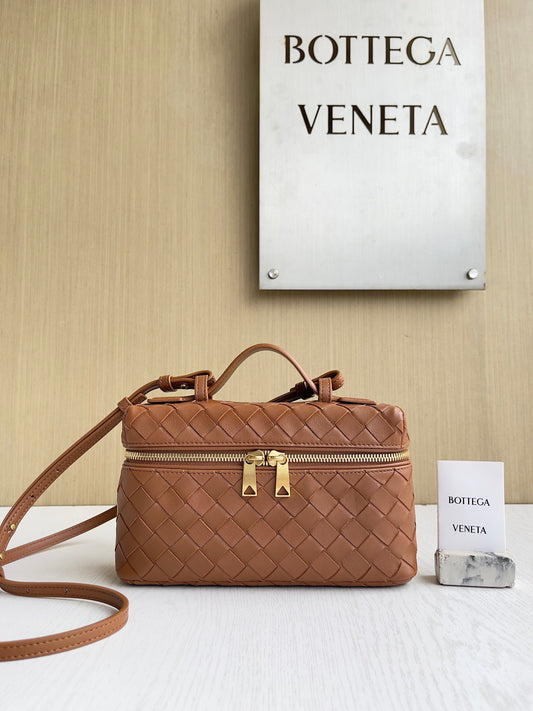 BV Bang Bang Vanity Case #576