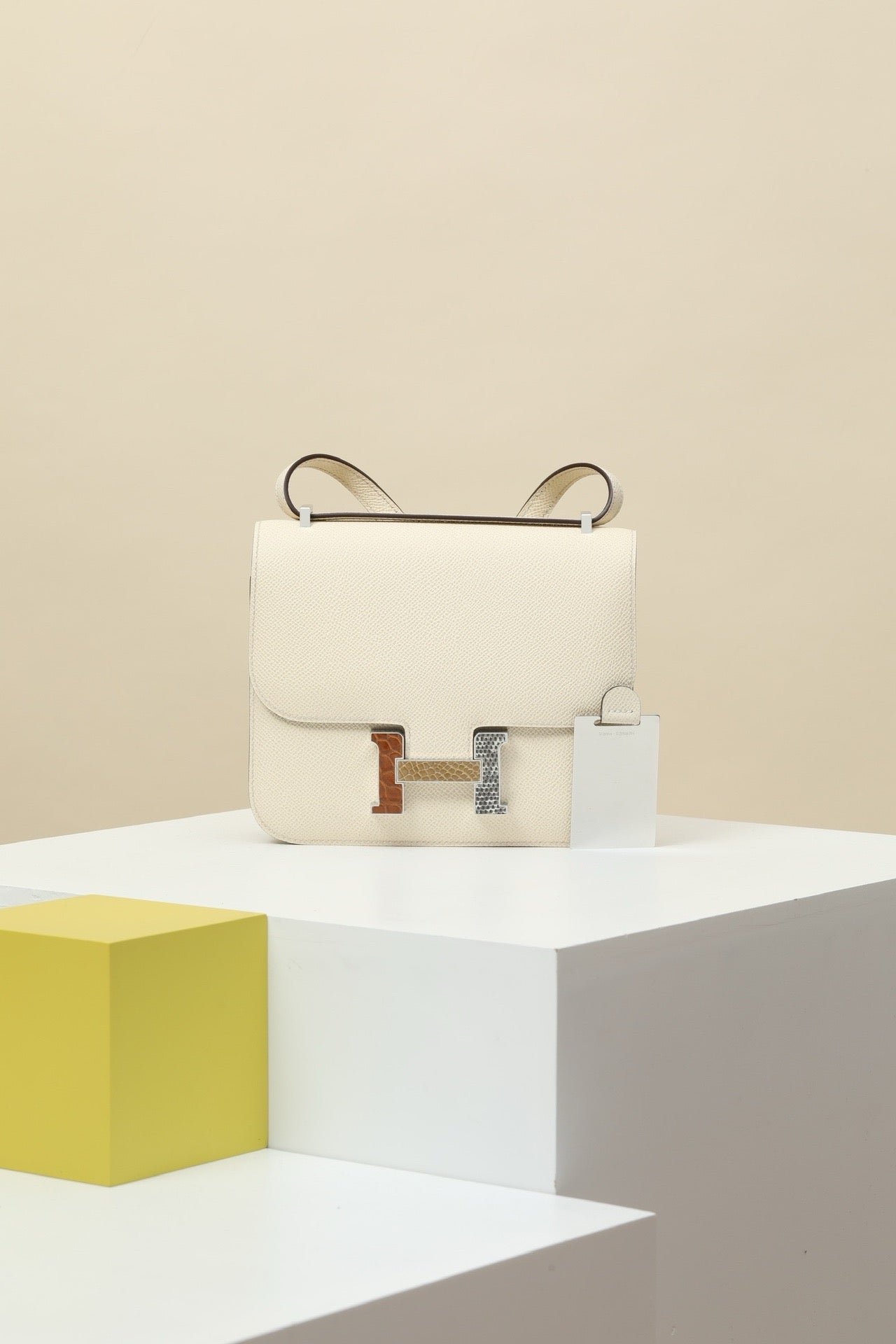 CJG19 , I2 Cream White / Tricolor Clasp,  EP leather with shiny American alligator and lizard clasp (square clasp)  #4389