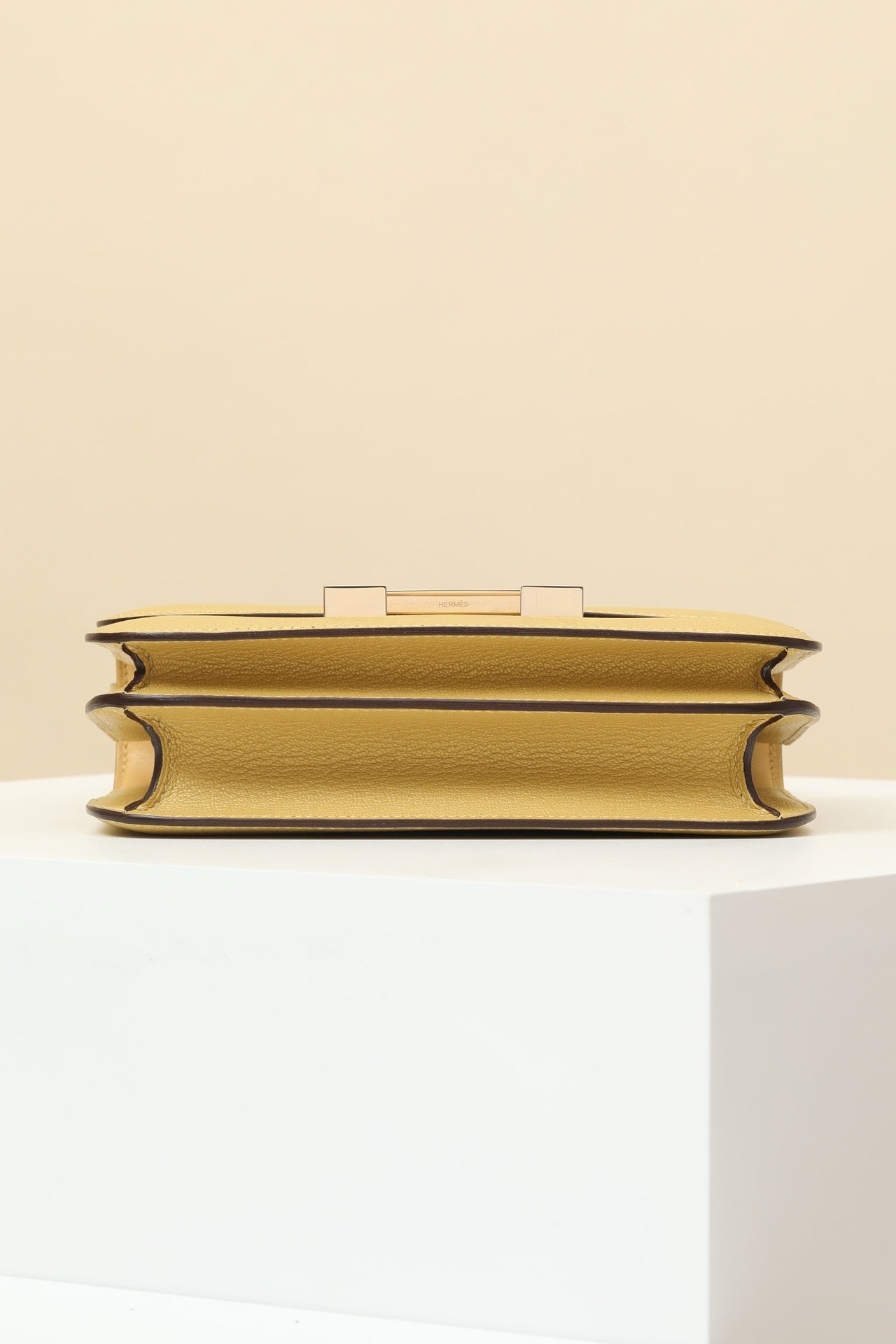 CJ19 19 cm,  Y9 Olympic Gold GHW #4352